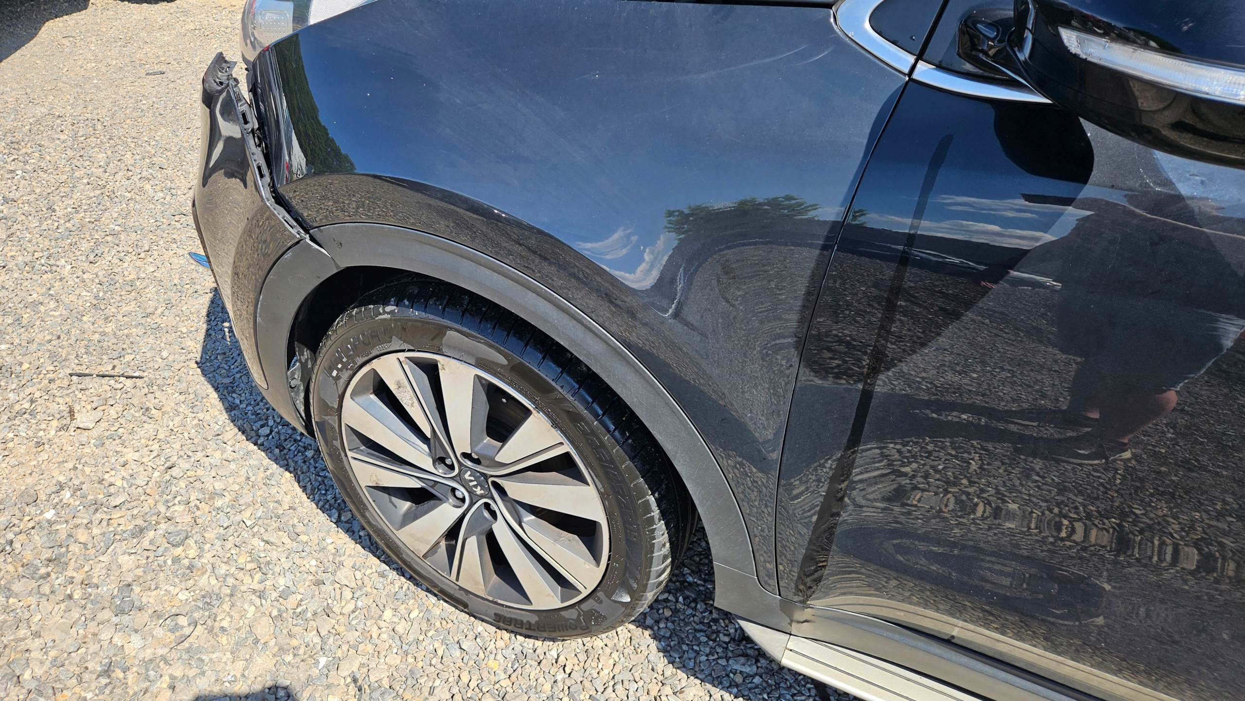 KIA SPORTAGE IV fender left front colour 1K