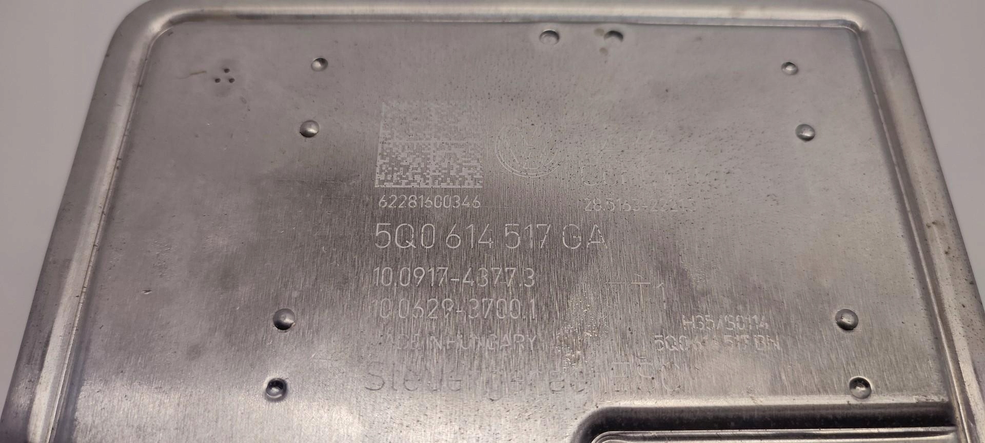 SKODA насос ABS 5Q0614517GA европа