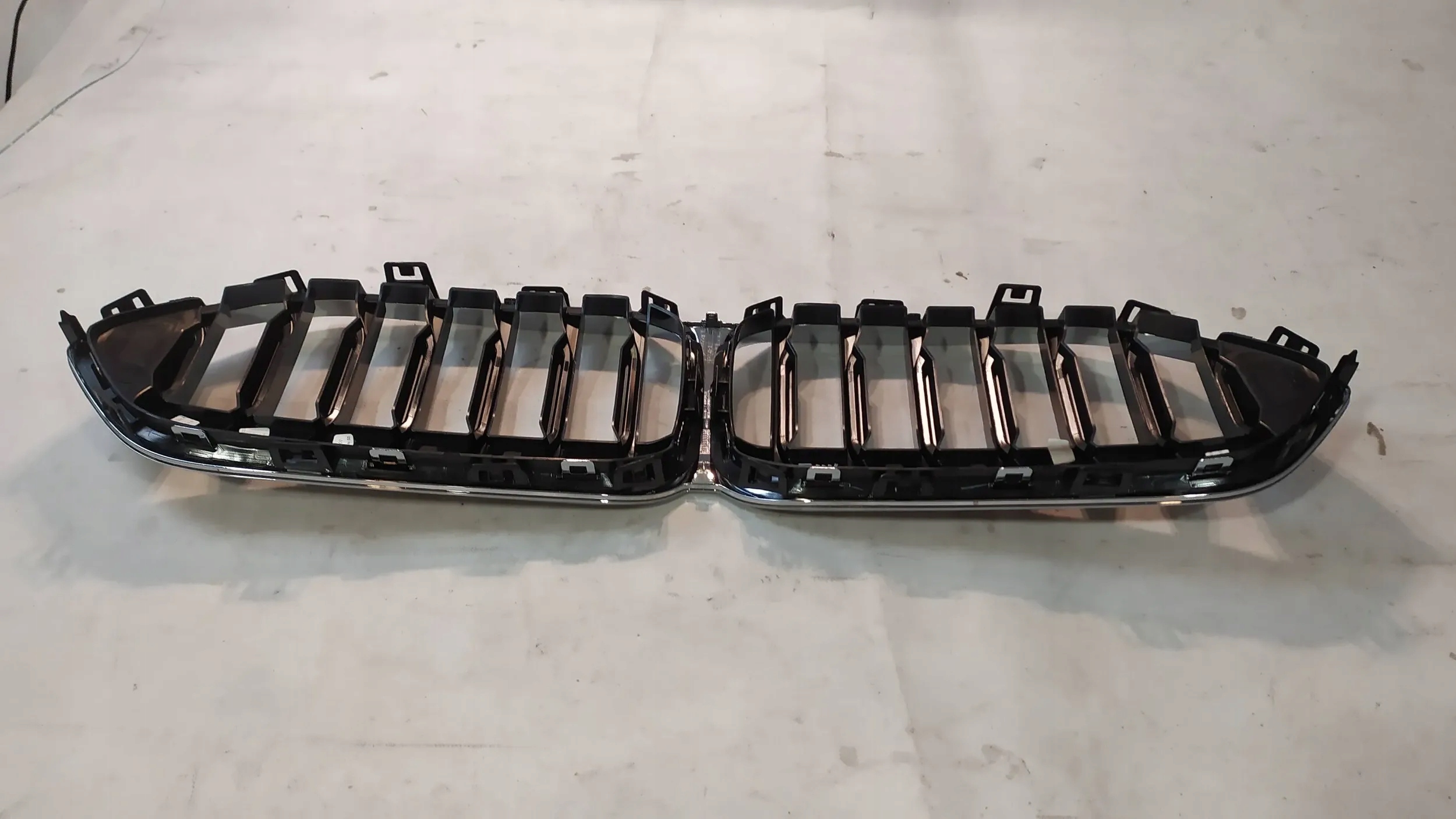 BMW 2 F44 Kühlergrill FRONTGRILL Kühlergitter 5A39376 - Thumbnail 10