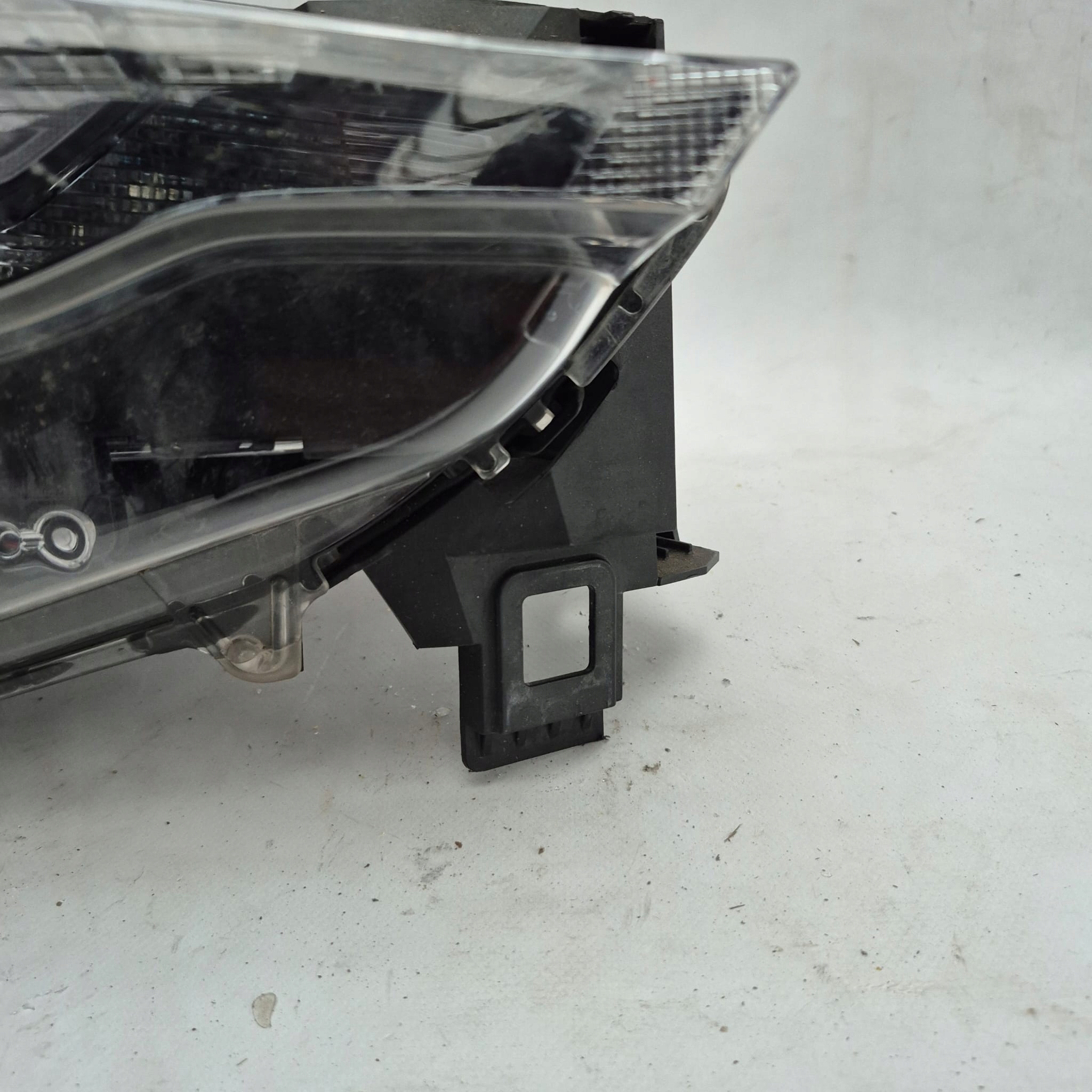 MAZDA CX-5 II 2 17- light right front front FULL LED KB8N51030