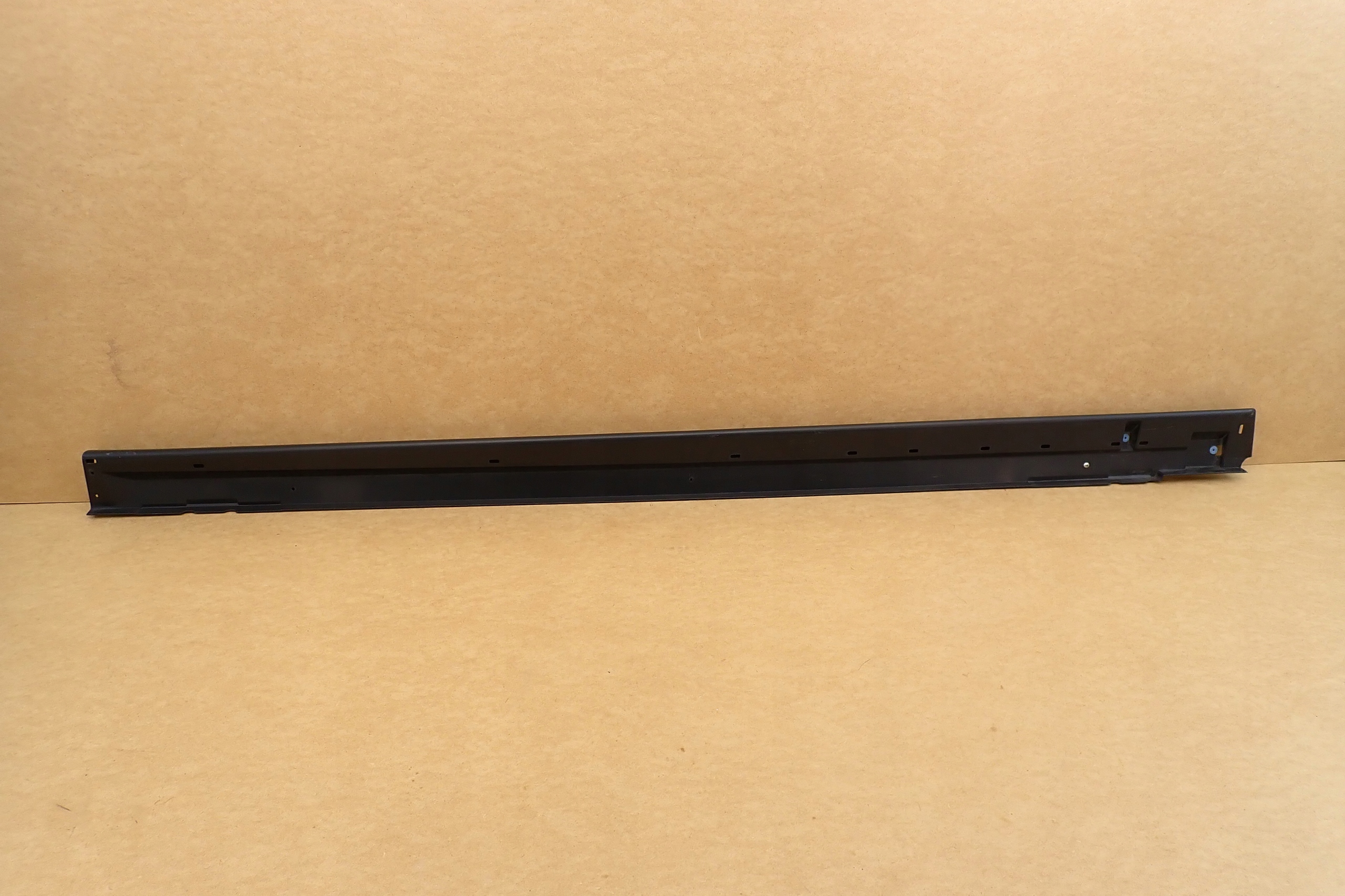 mitsubishi Space Star II 13- молдинг порога правая 6512A874