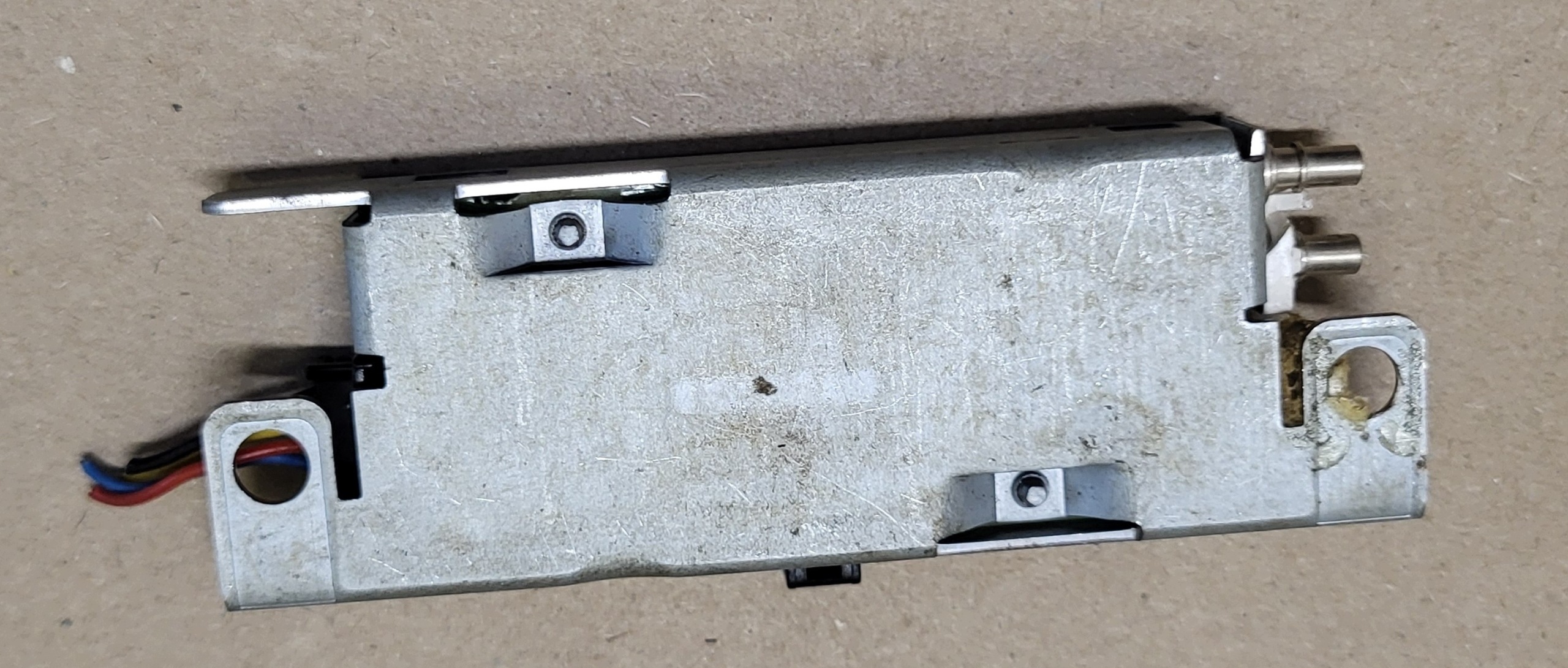 antenna amplifier AUDI A4 B8 A5 8T Q5 8K9035225 OE