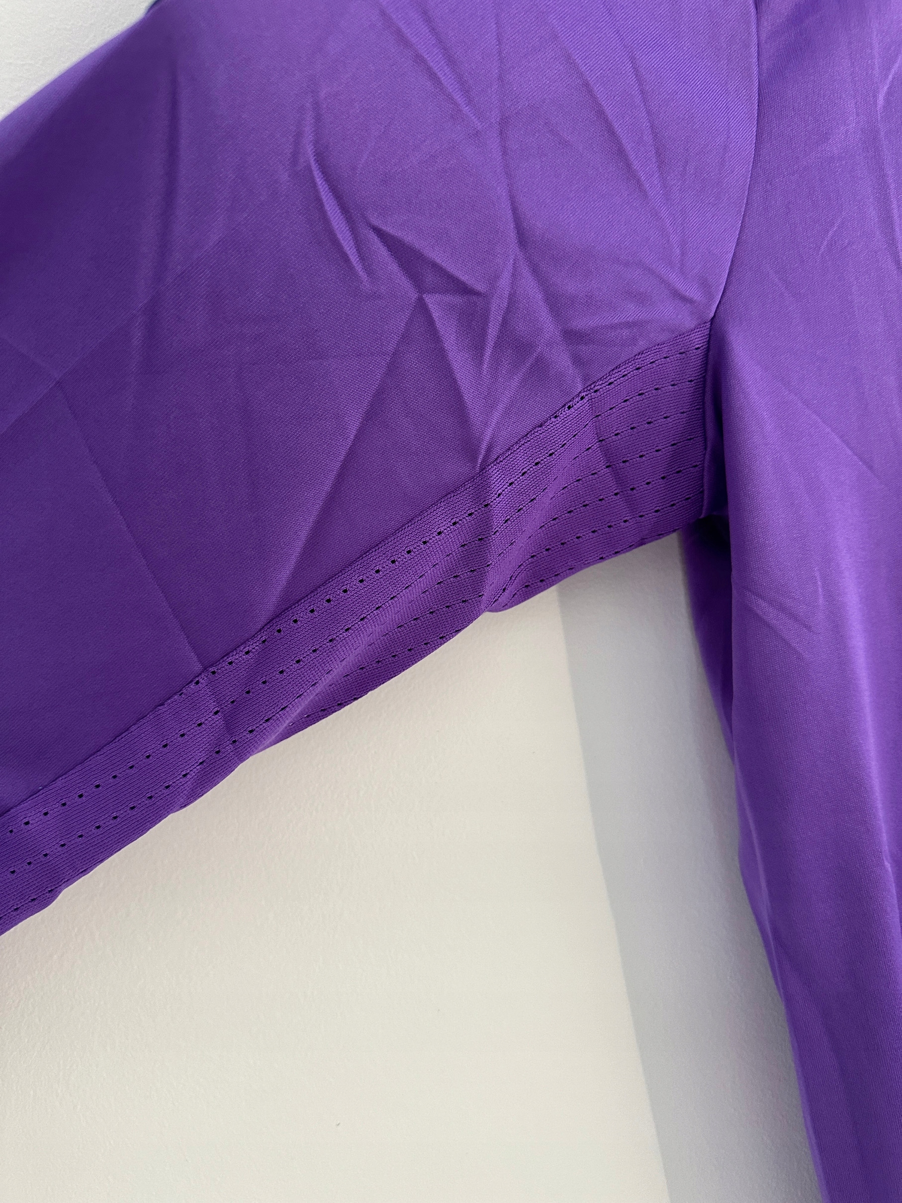 Koszulka Real Madryt 2016/17 Retro Dł. rękaw L Dekolt kołnierzyk