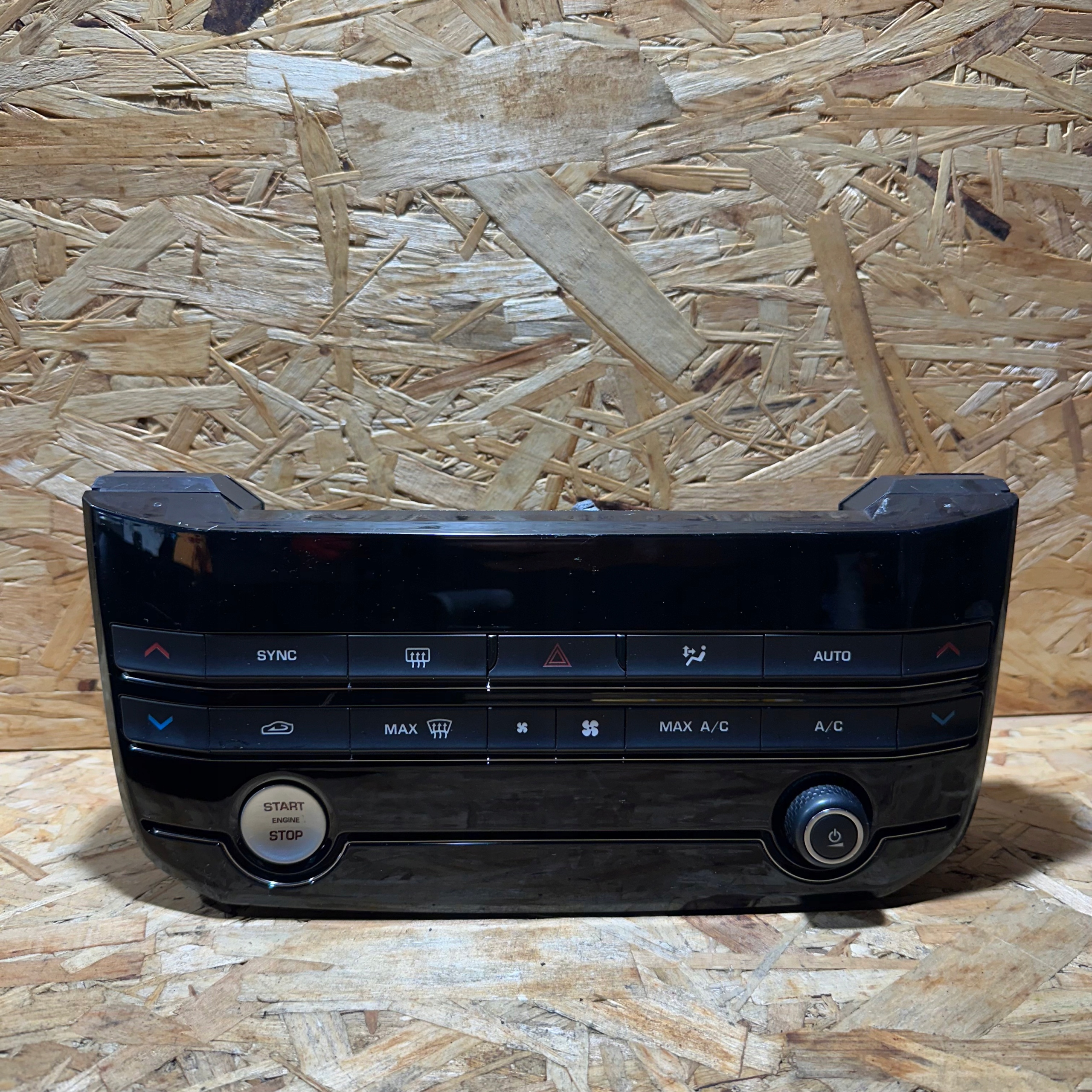 vezérlö panel a klímának JAGUAR XE 2015 ROK