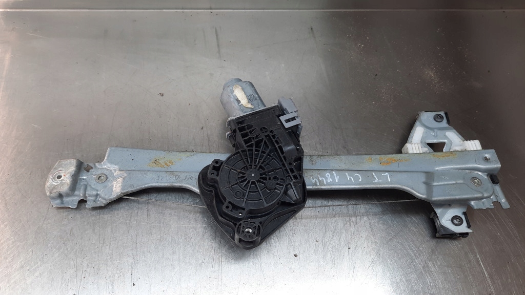 PODNOŚNIK SZYBY LEWY TYŁ CITROEN C4 II 1.6HDI 12R HB 121797ARG