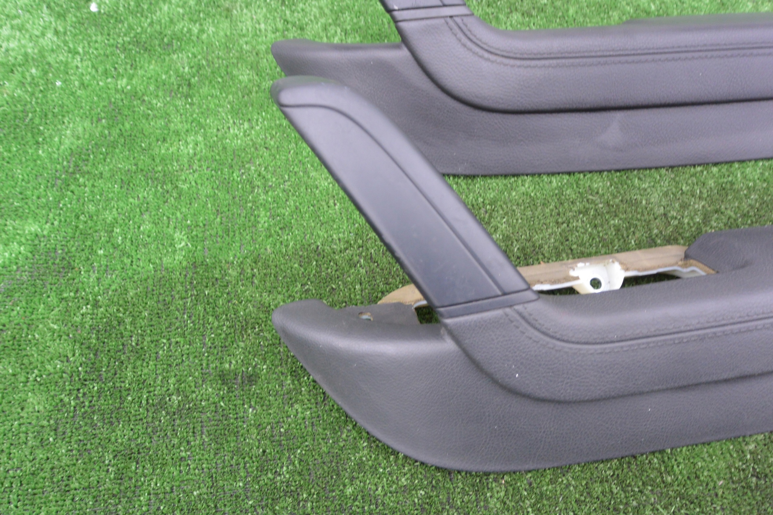 bracket armrest BOCZKA upholstery door right front VW PASSAT CC leather