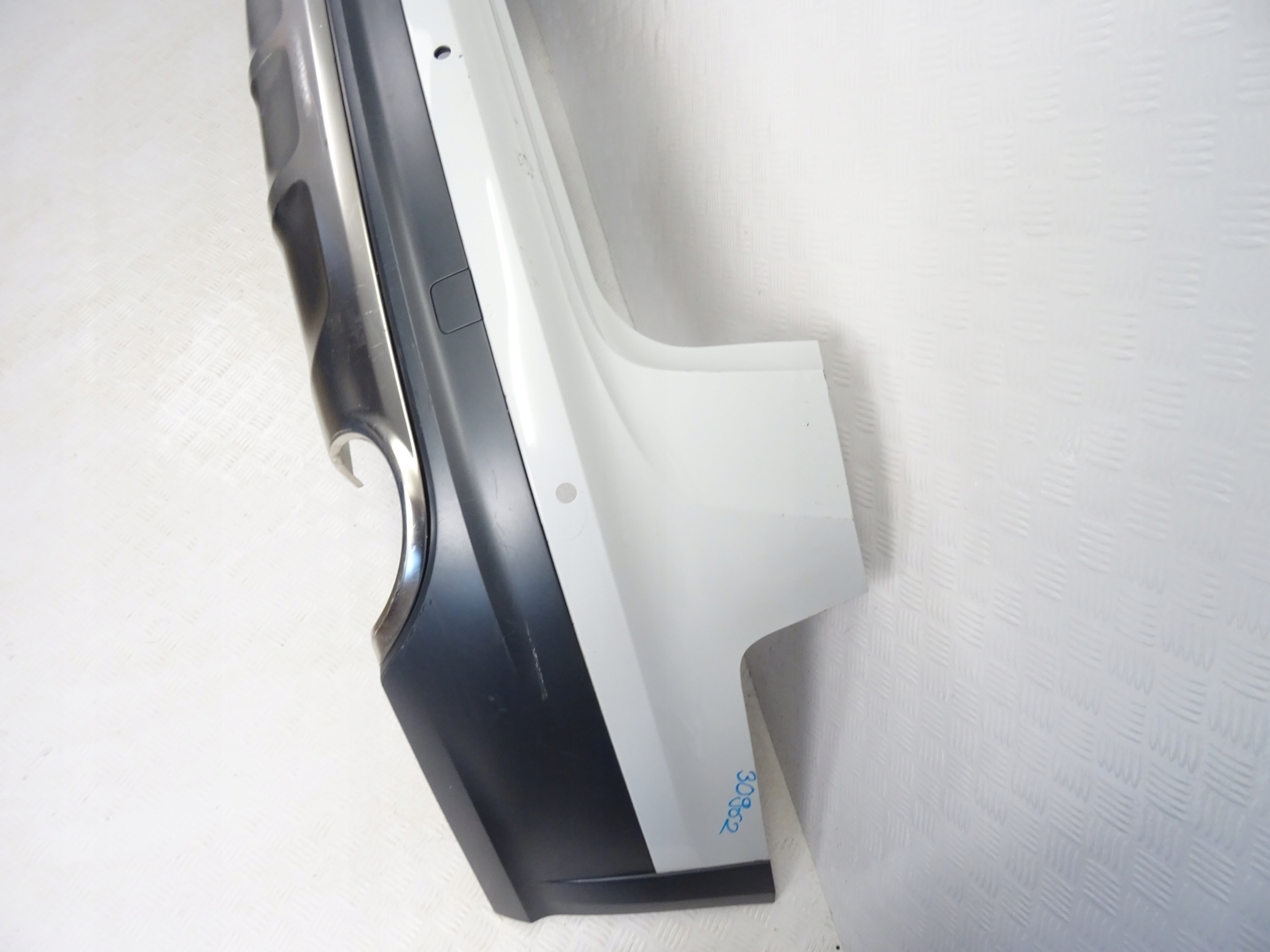 Audi A6 C7 4G9 ALLROAD LIFT bumper rear part