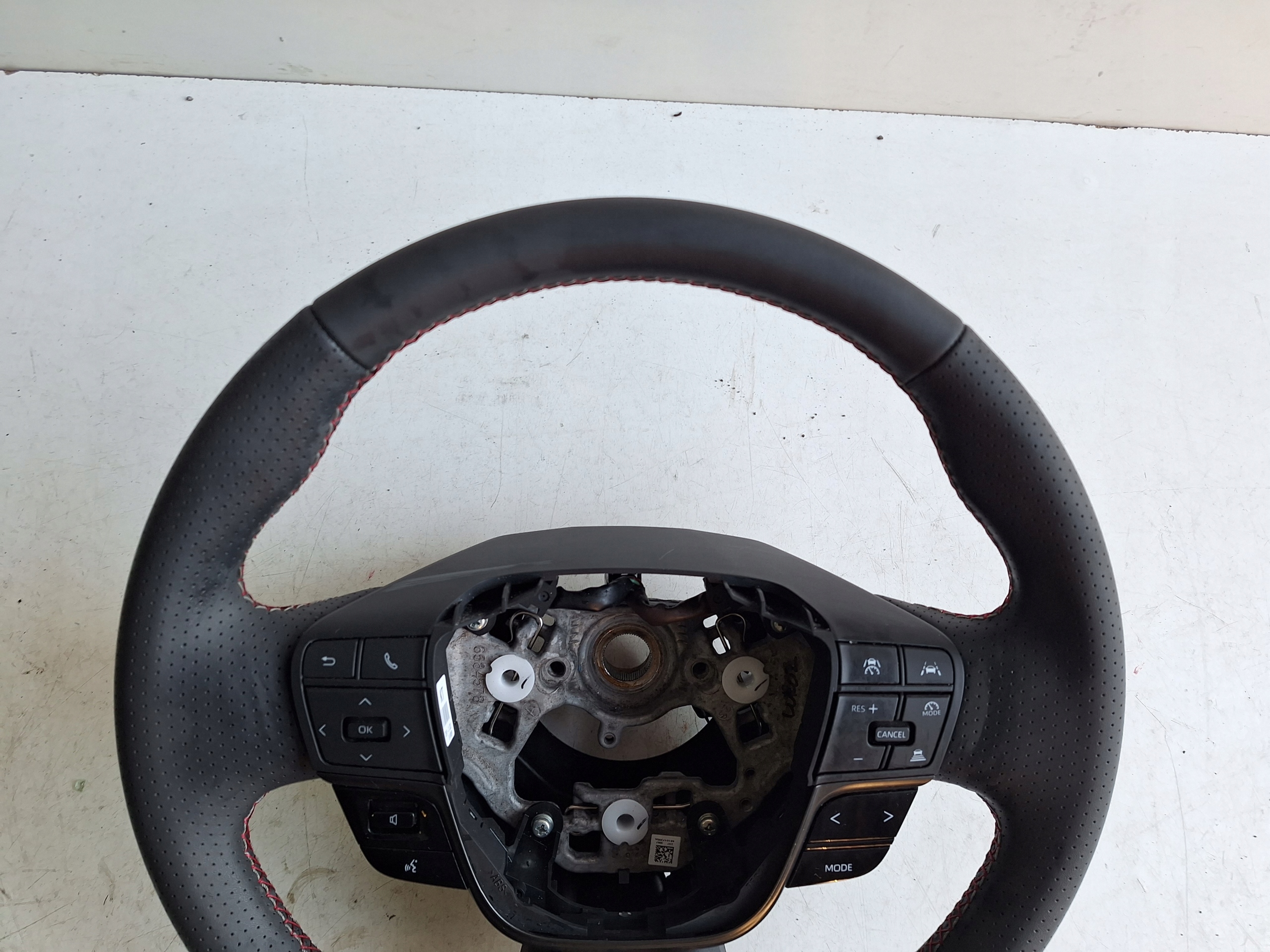 TOYOTA CH-R GR II 23-> lenkrad CH-R GT Leder