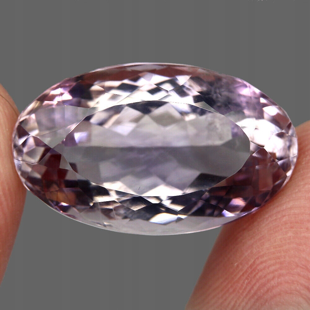 Ametryn přírodní kámen Vvs 15.57ct