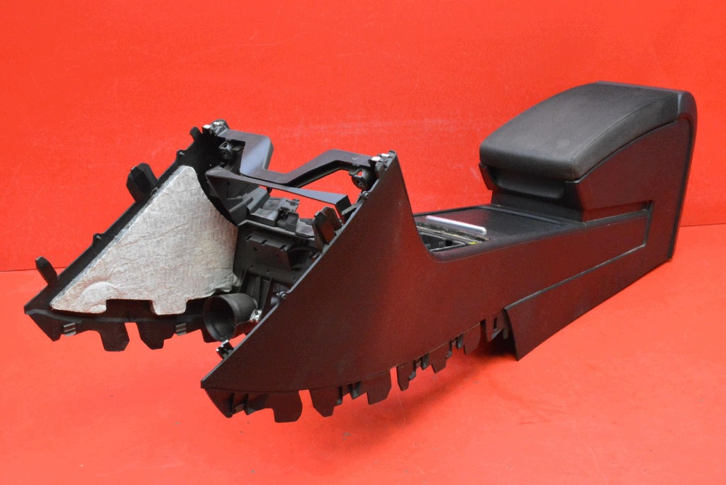 tunnel central armrest EU 3AB863241E VW PASSAT B7 10-15