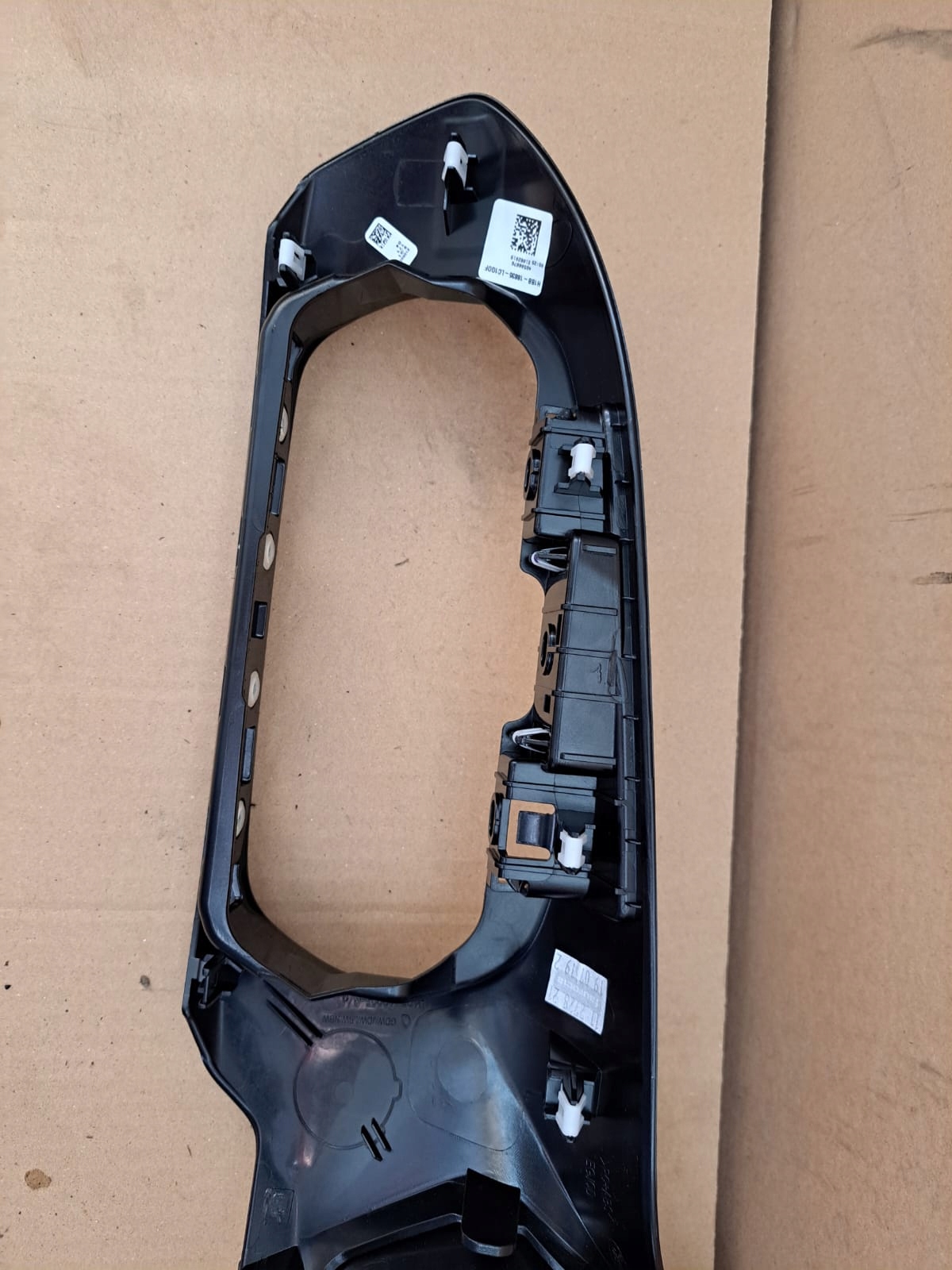 FORD FIESTA Mk8 2017-22r. - Накладка оформлення торпеди