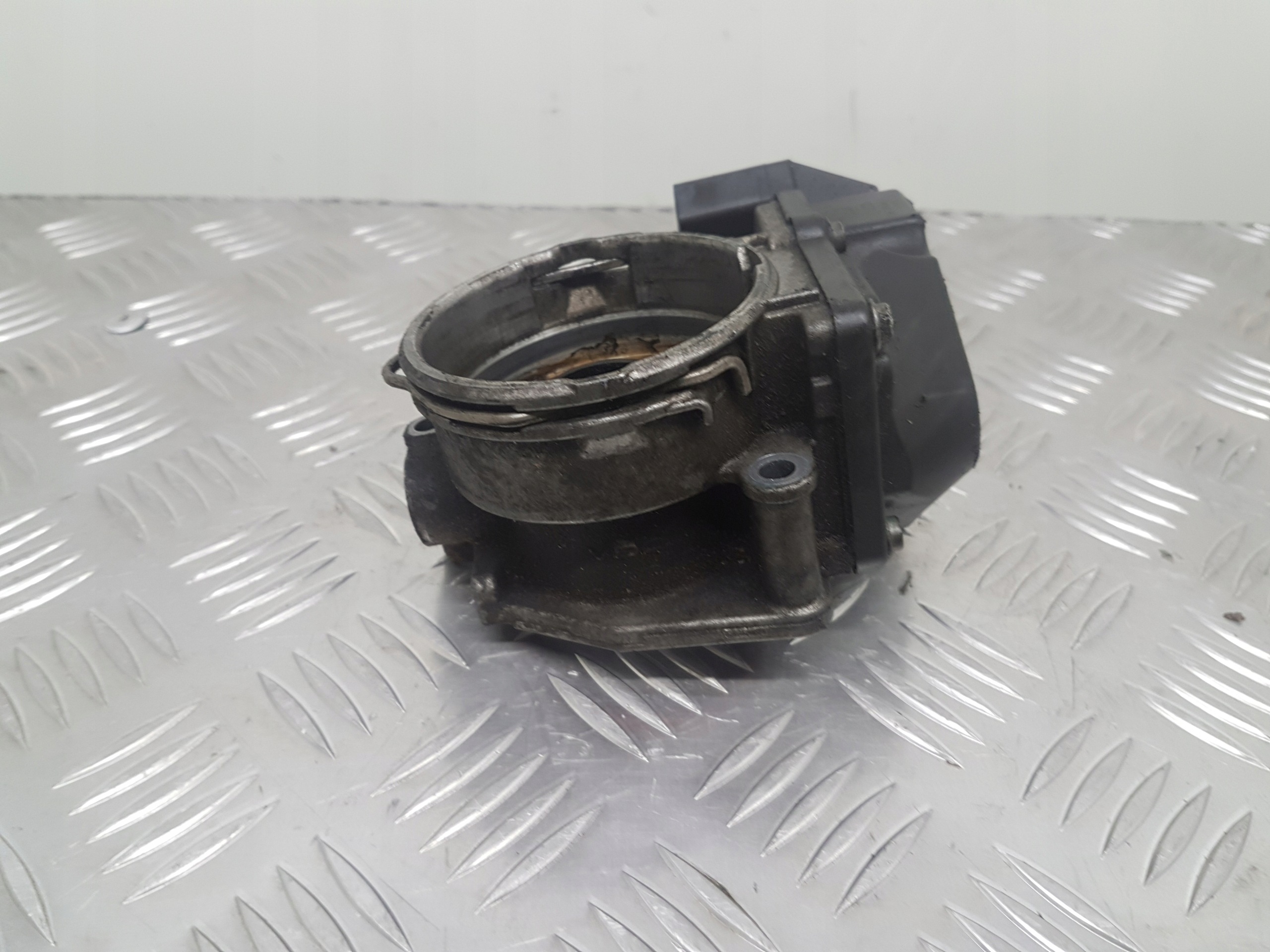 valvola a farfalla VOLKSWAGEN GOLF 5 03G128063A