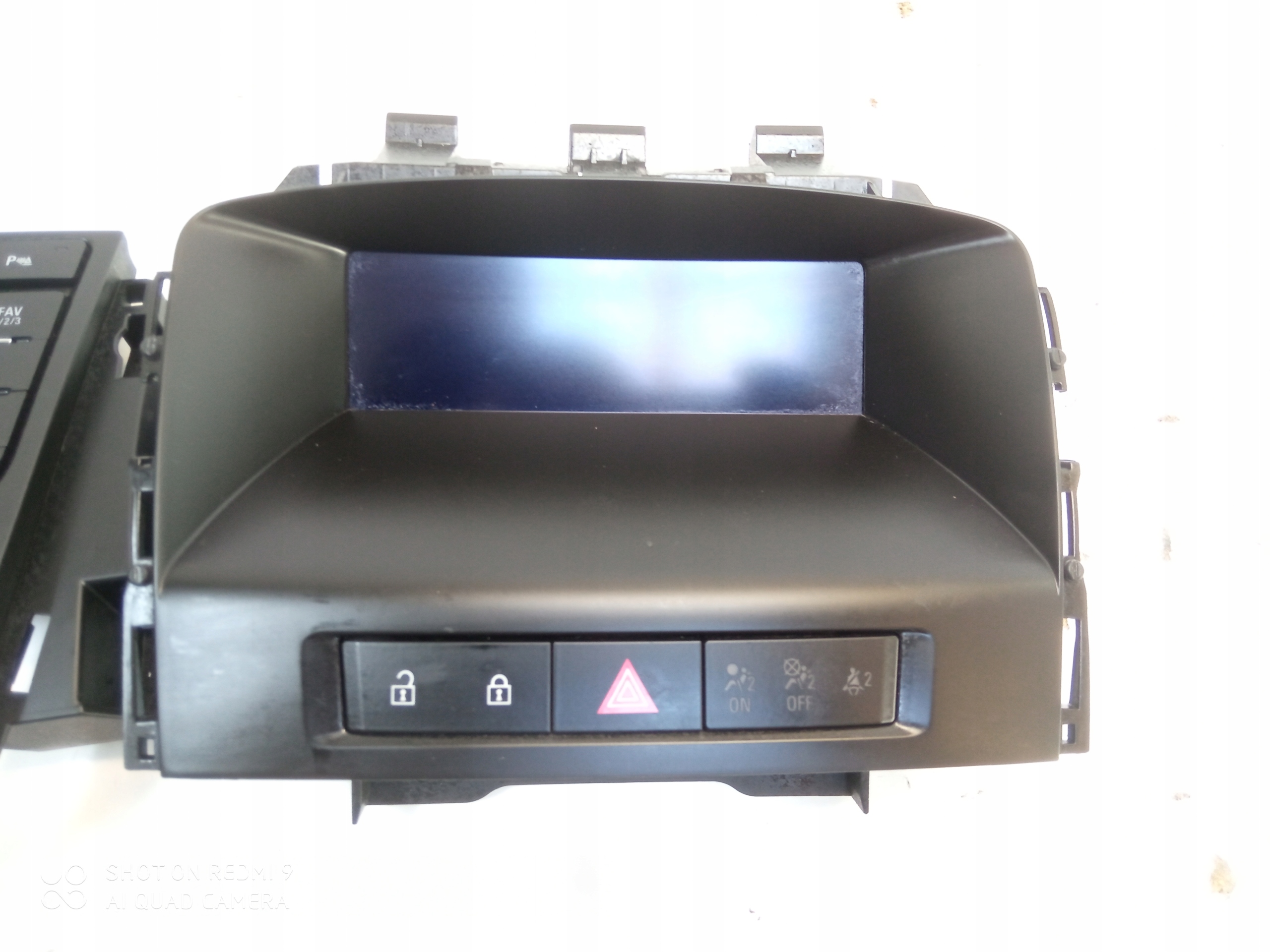 OPEL ASTRA J RADIO CD 400 running board 22836293