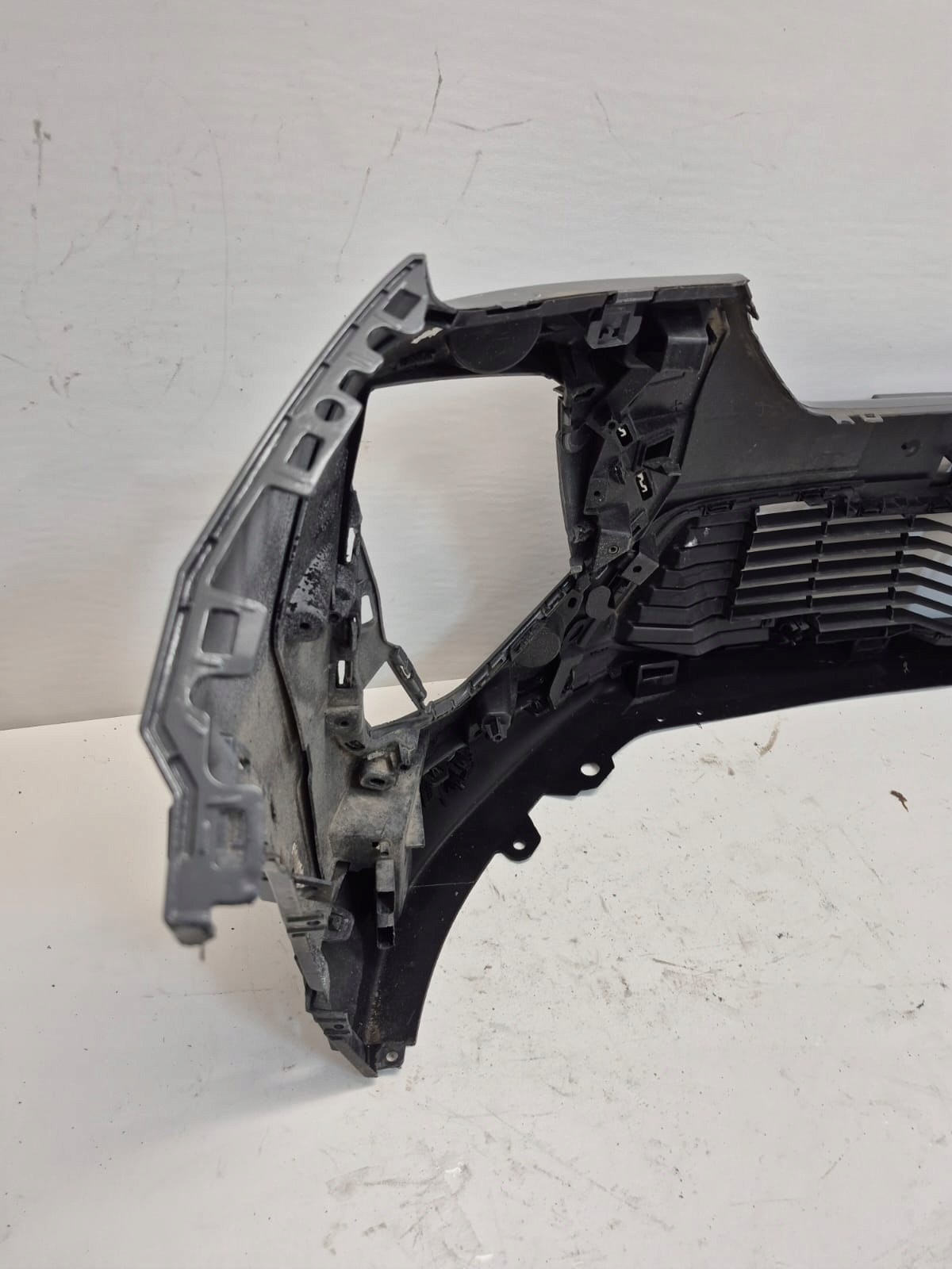 PEUGEOT 2008 II 2 LIFT 23-> bumper front front PDC