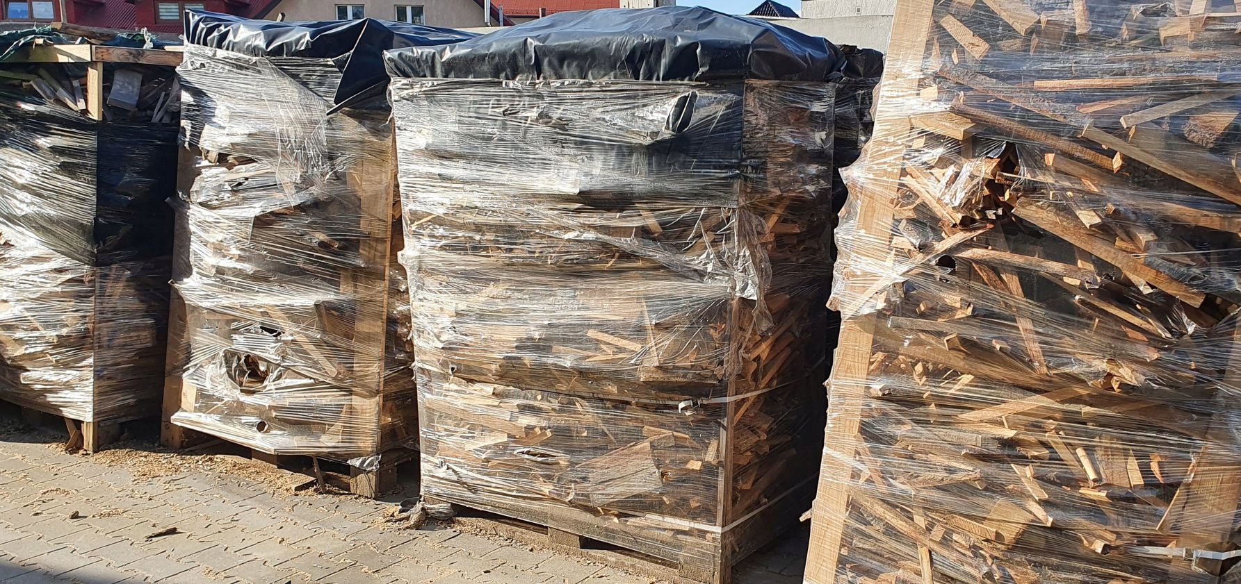 DREWNO ROZPAŁKOWE SUCHA ROZPAŁKA PROMOCJA 10 kg Marka inna