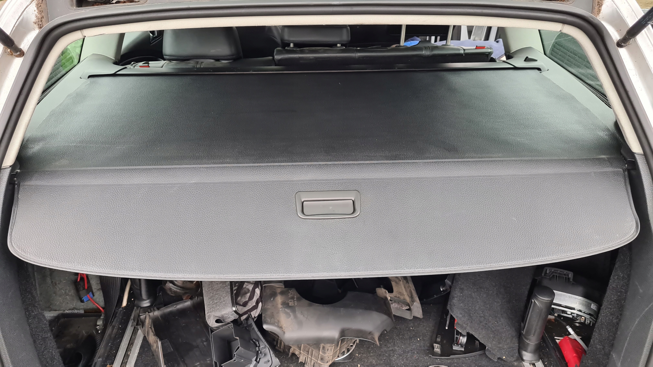 VW PASSAT B6 универсал шторка багажника черный