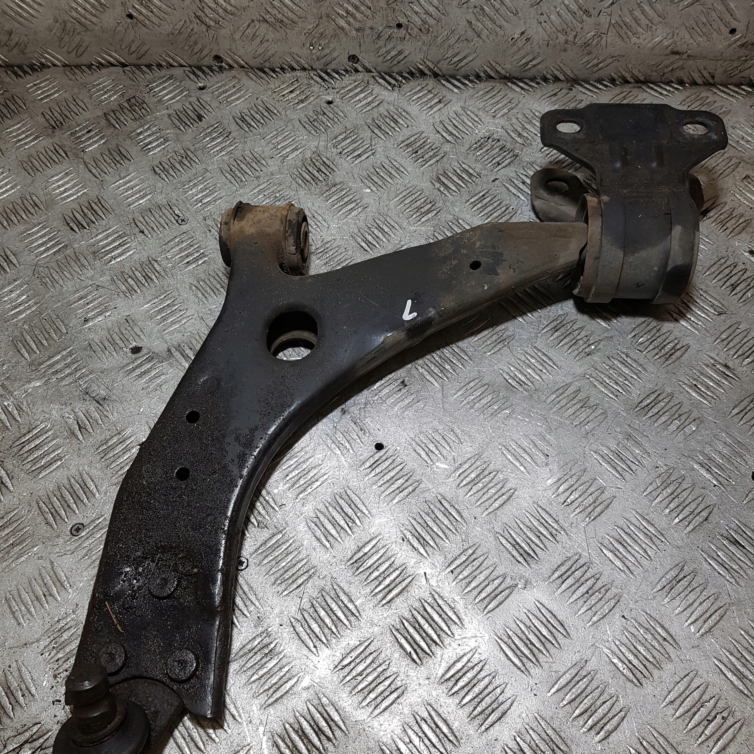 Querlenker links vorne FORD FOCUS MK3