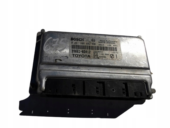 TOYOTA YARIS 1.0B 89661-0D012 0261206882 Computer
