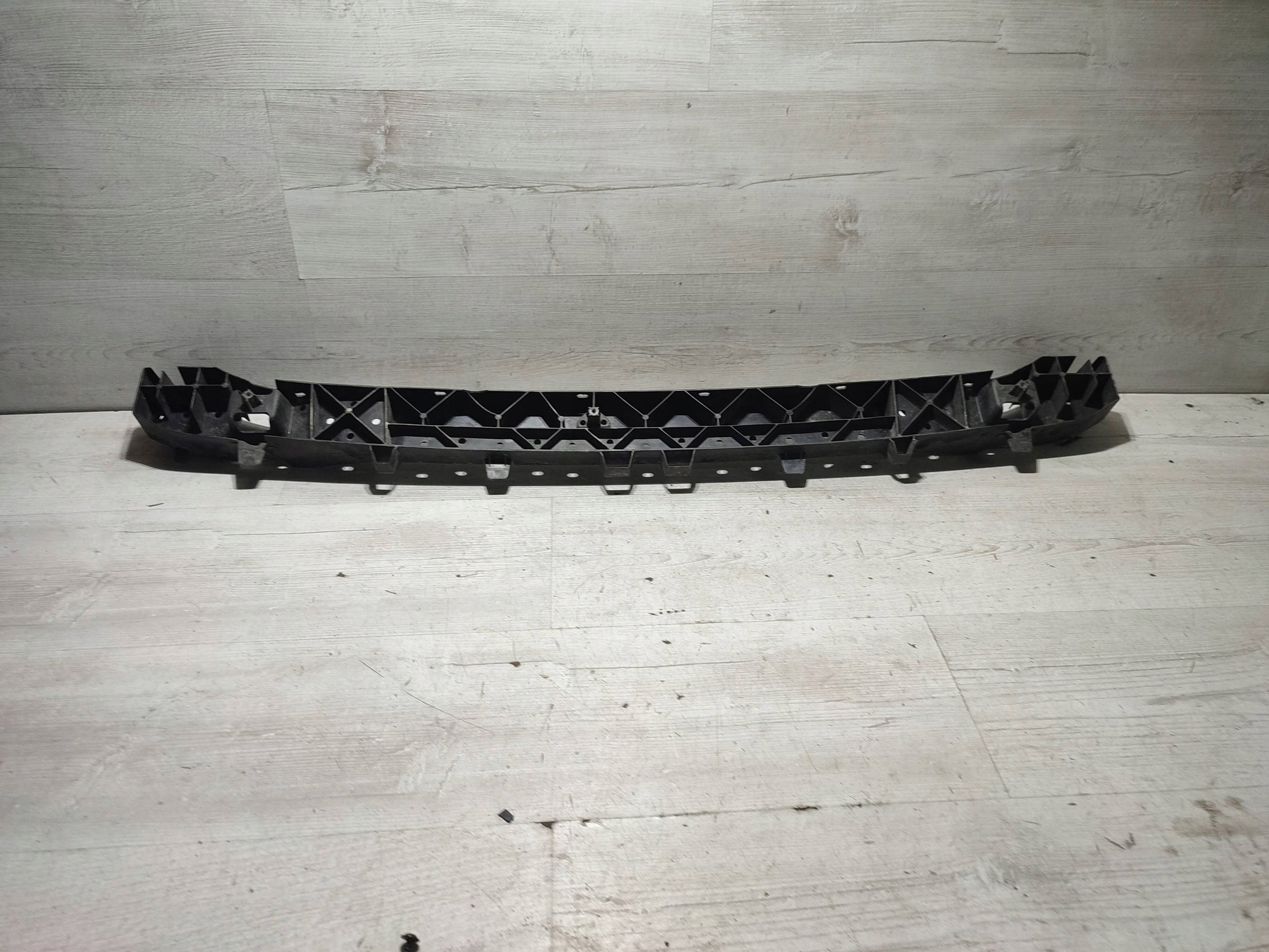 Peugeot 2008 II 2020 Poignée / Support plaque Pare choc Avant