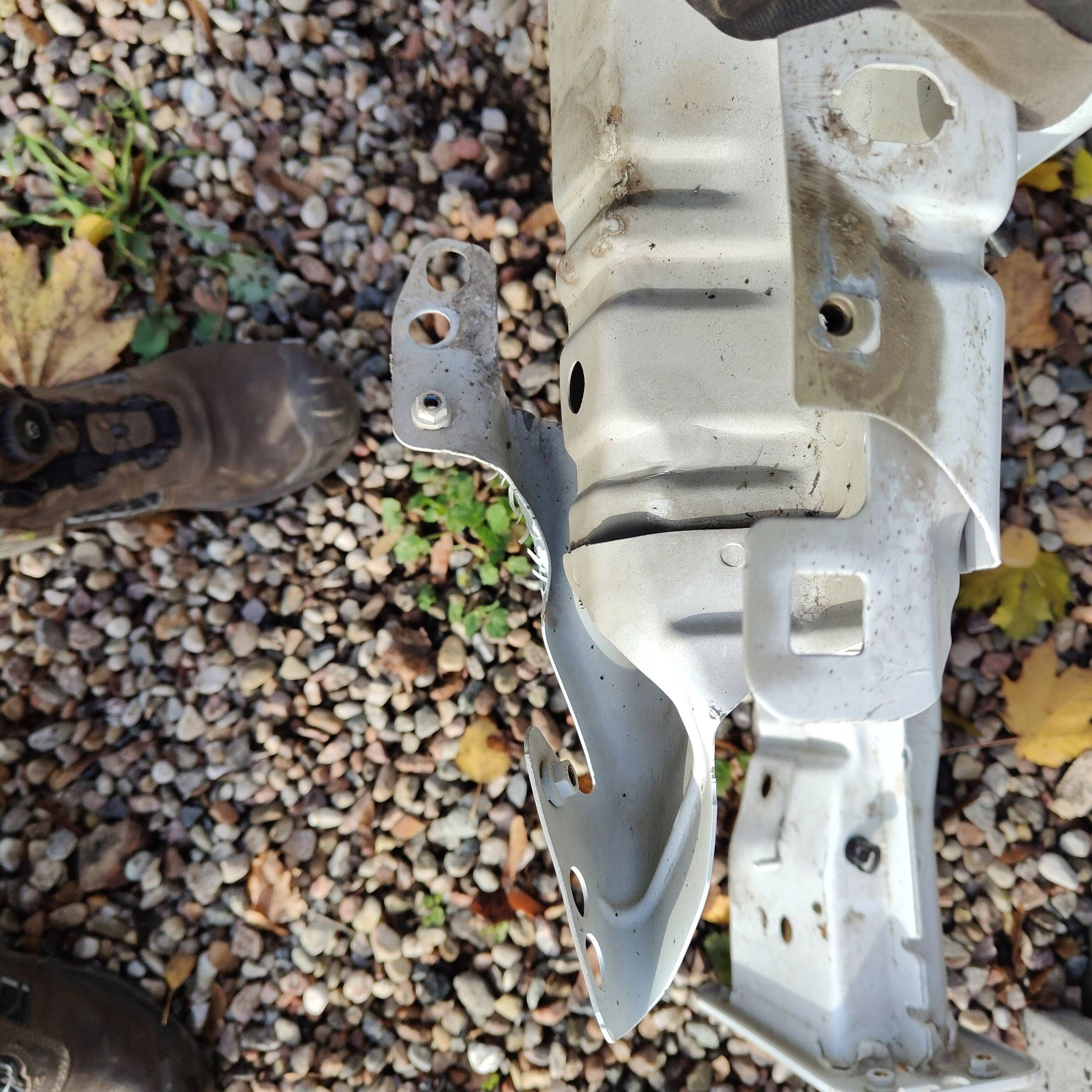 quarter front front side right Ford Ecosport