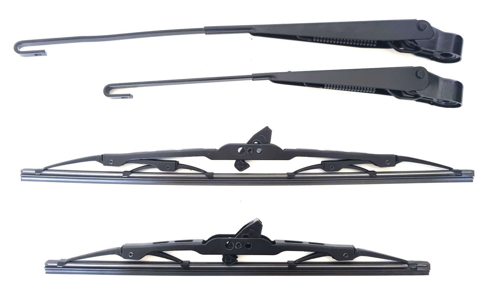 RAMIE WYCIERACZKI RAMIONA PRZOD LADOWARKA DRESSTA