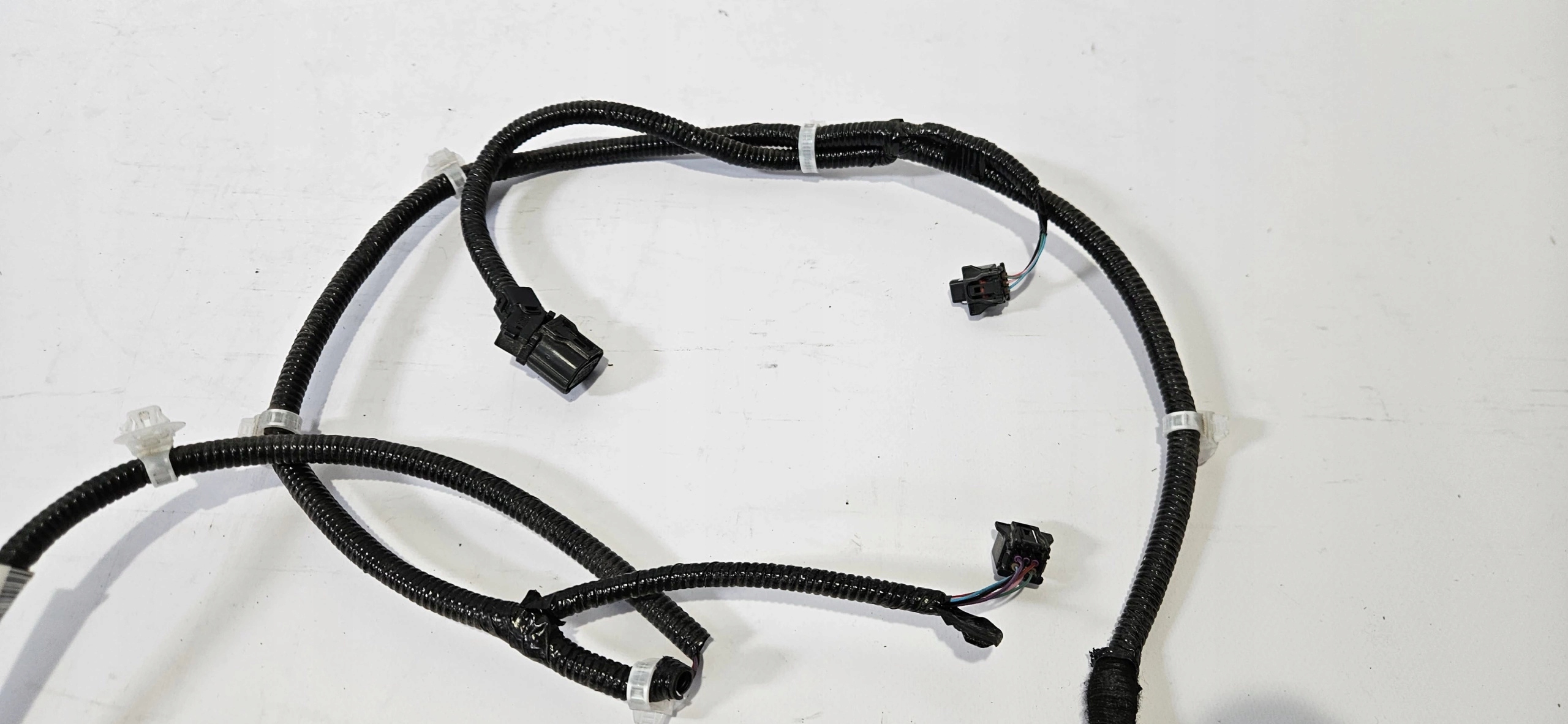 bundle PRZEWODOW PDC rear part TOYOTA YARIS CROSS 20- original 82182-0D380