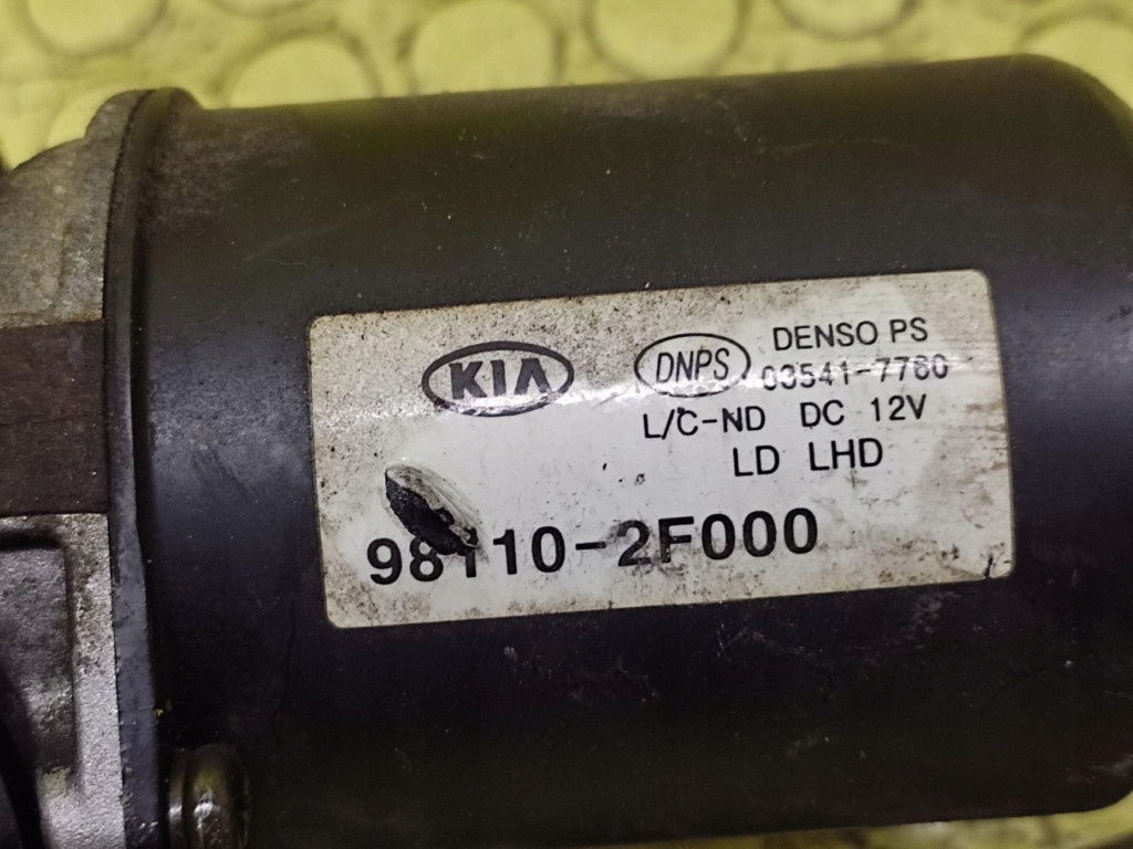 KIA CERATO wiper mechanism front 981102F000