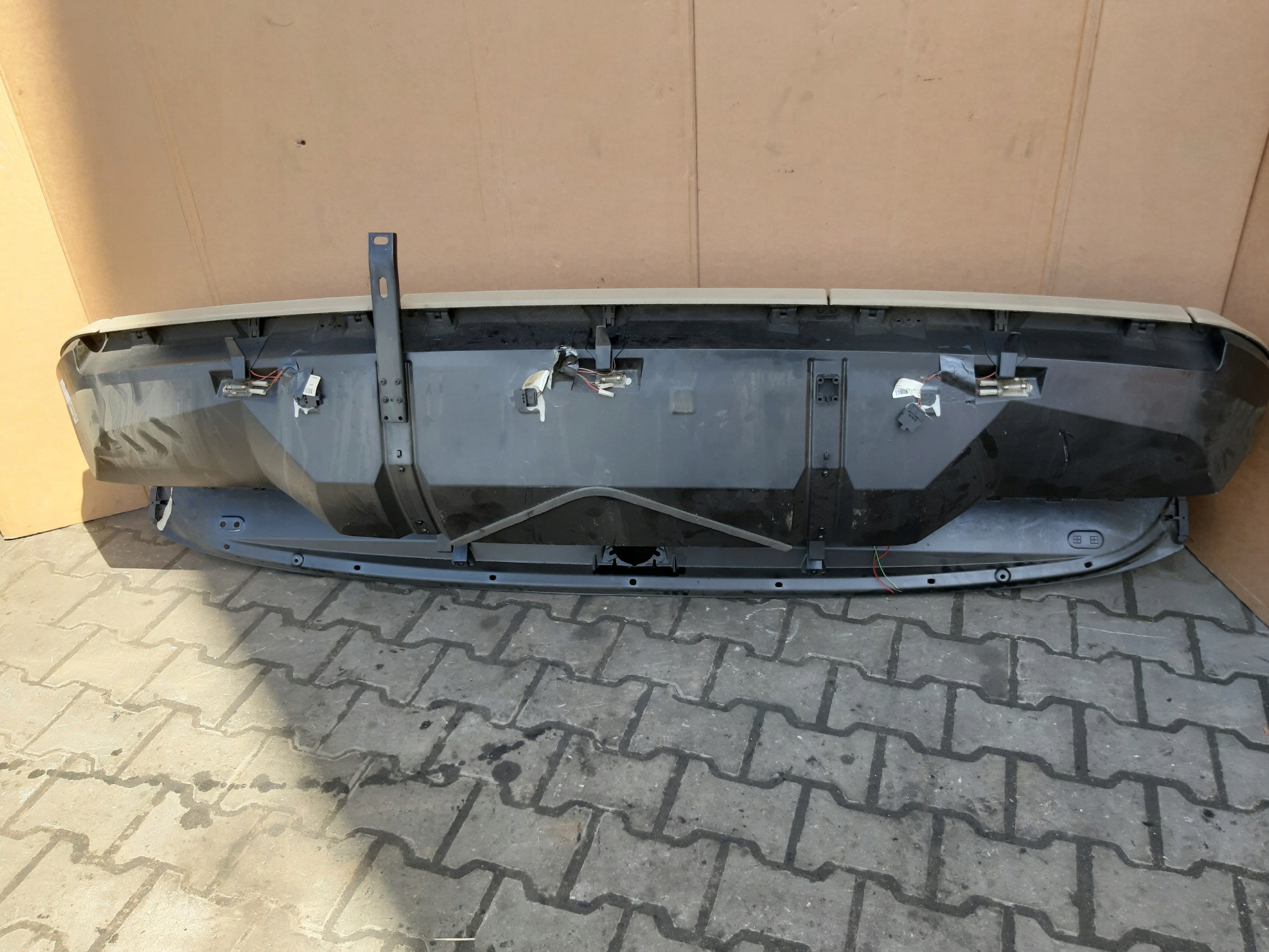 POLKI upper passenger compartment console upper SCHOWKI visor MERCEDES ACTROS MP4