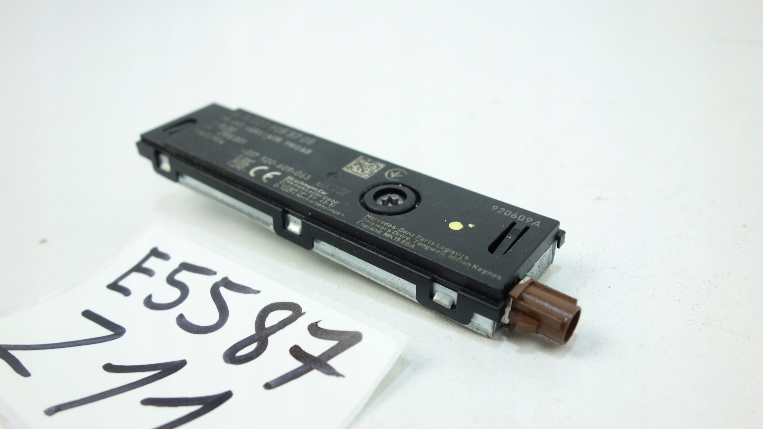 module amplifier ANTENY MERCEDES C W206 2021- A2239053708
