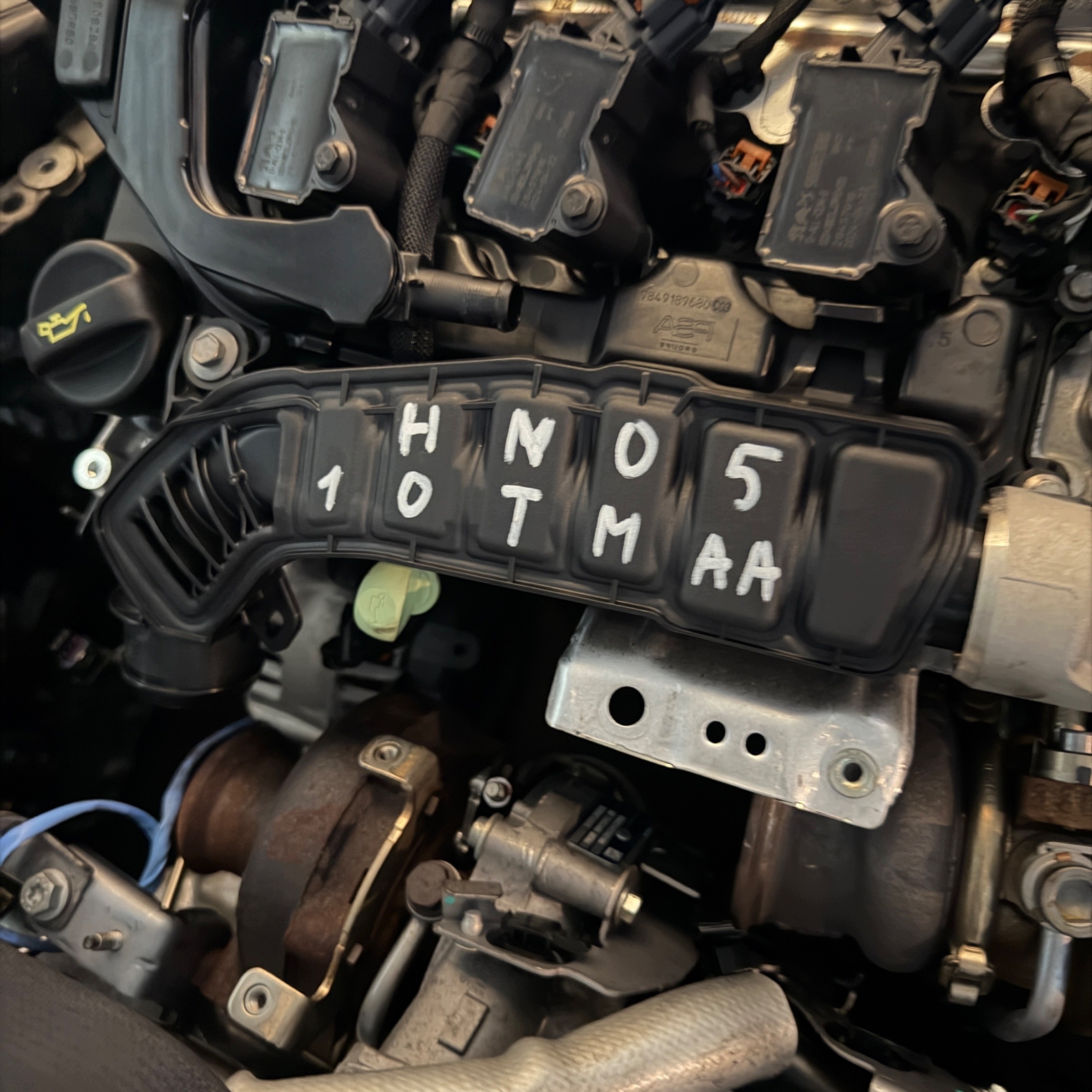 engine ENGINE MOTOR complete PEUGEOT 2008 II 3008 II 1.2 THP HN05 10TMAA