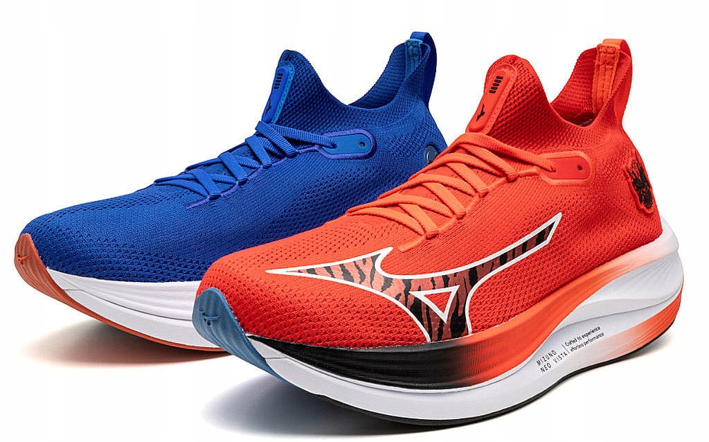 Mizuno Běžecké boty Neo Vista, červená/modrá [Velikost: 44,5]