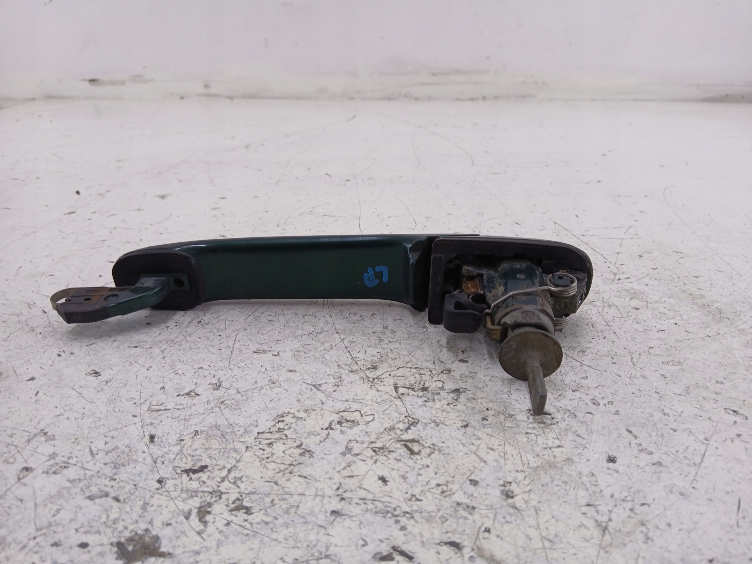 SEAT ALHAMBRA and handle exterior left front LC6M