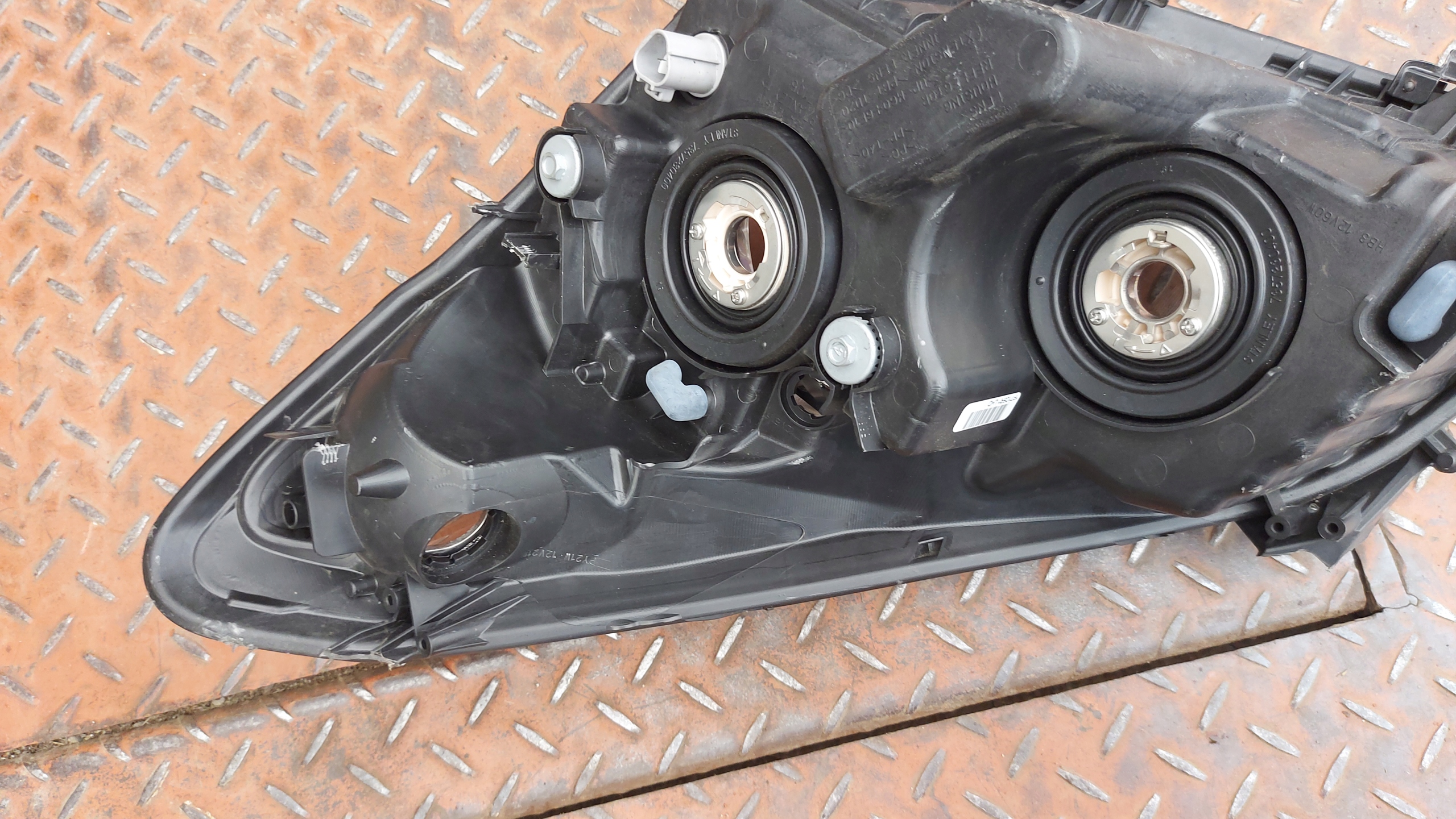 REFLEKTOR light right right front TOYOTA COROLLA VERSO II 07-09 LIFT