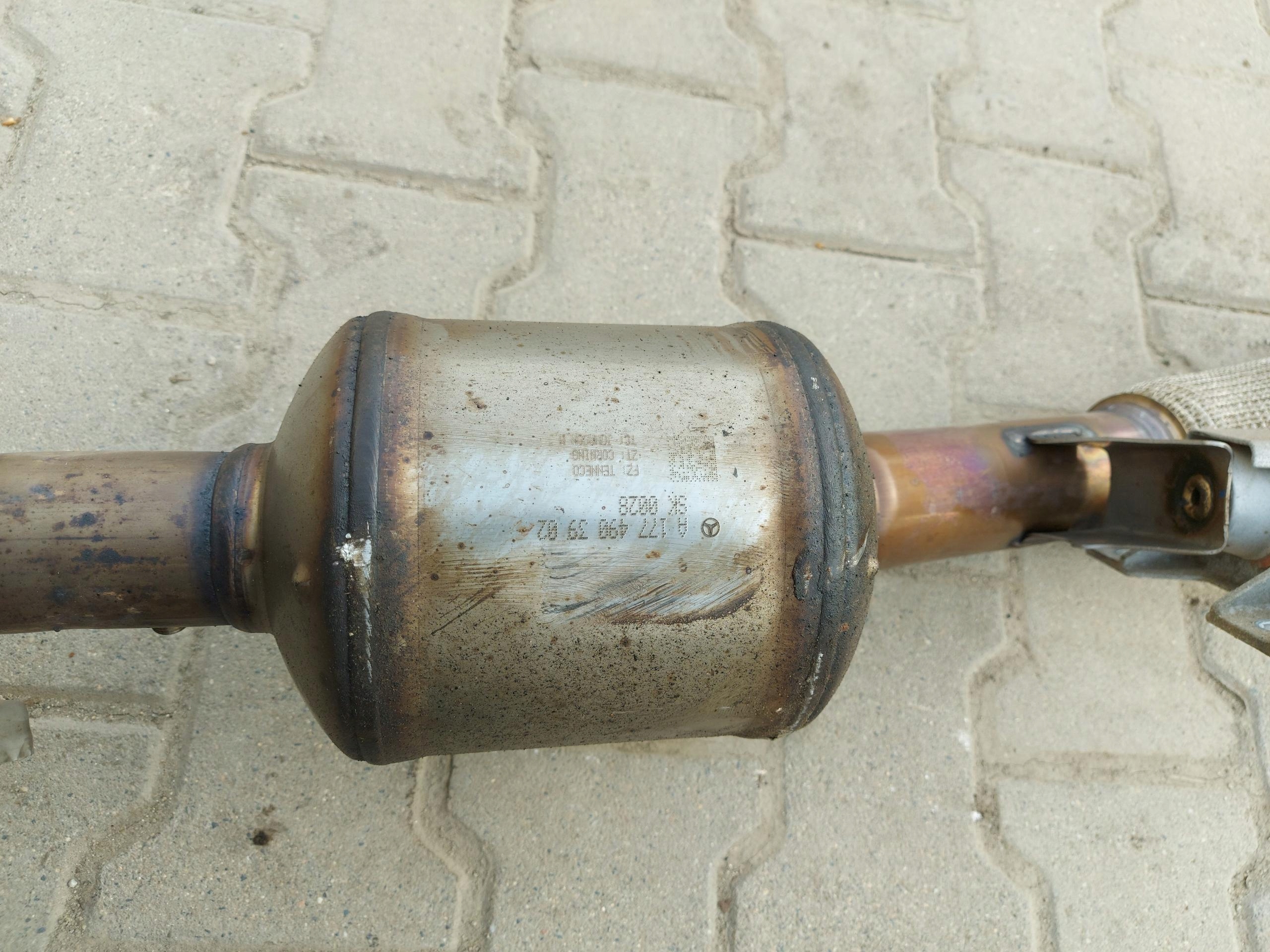 Mercedes w247 B-Classa tlumik pipe exhaust pipe catalyst 2.0 cdi a1174903902