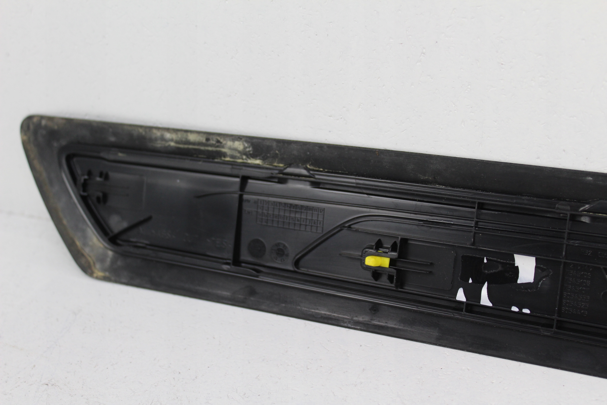 BMW OE 8054525 9937910