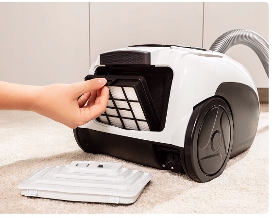 Odkurzacz bezworkowy Amica VM 4013 800W 1,5l Model Akman VM 4013