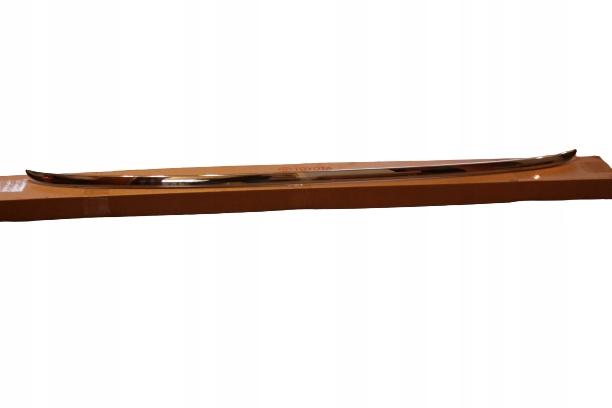 PW405-78010-01 - ХРОМИРОВАННАЯ НАКЛАДКА БАГАЖНИКА LEXUS NX II ОРИГИНАЛ