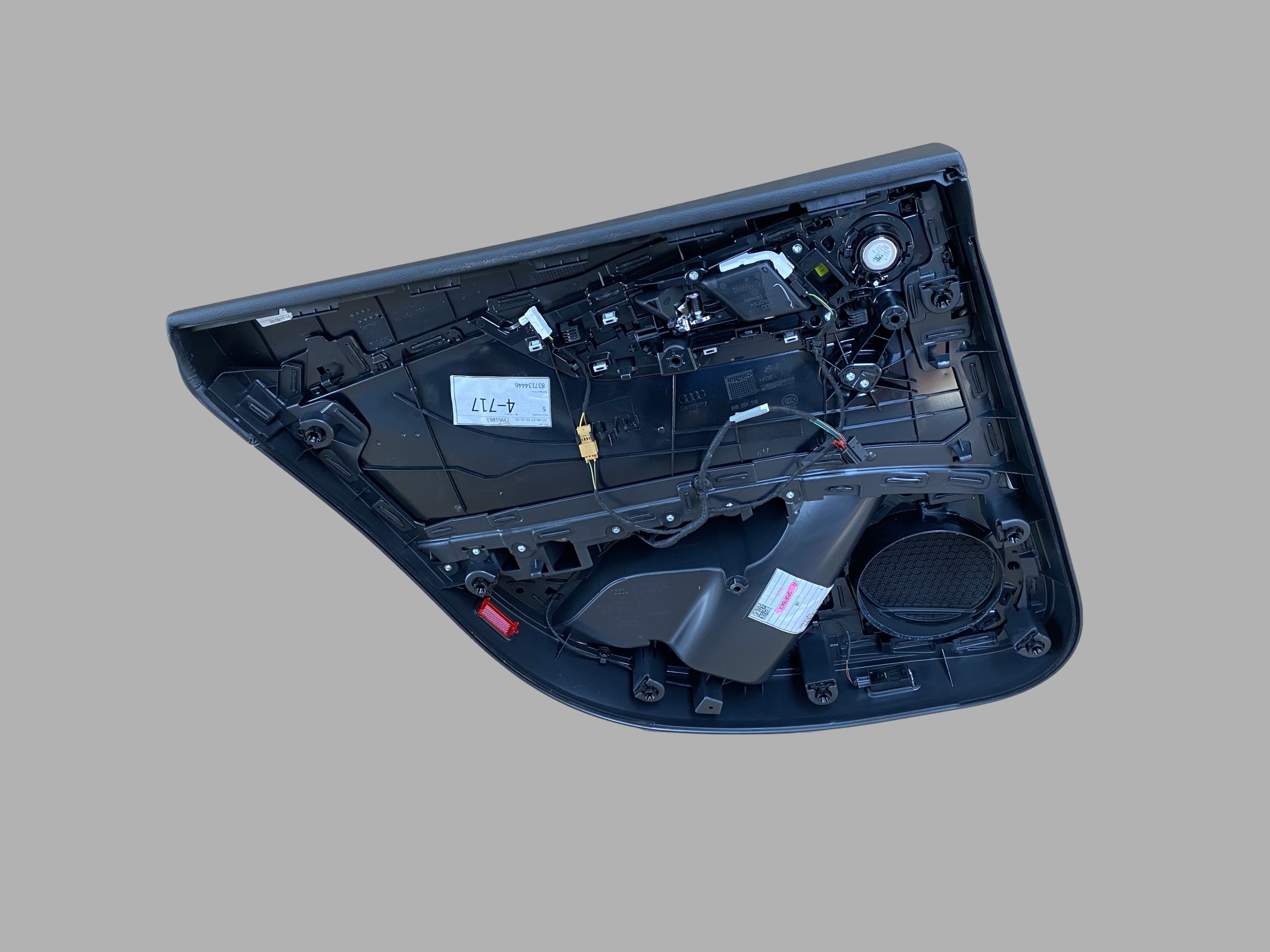 AUDI A5 8W SPORTBACK side door right rear part