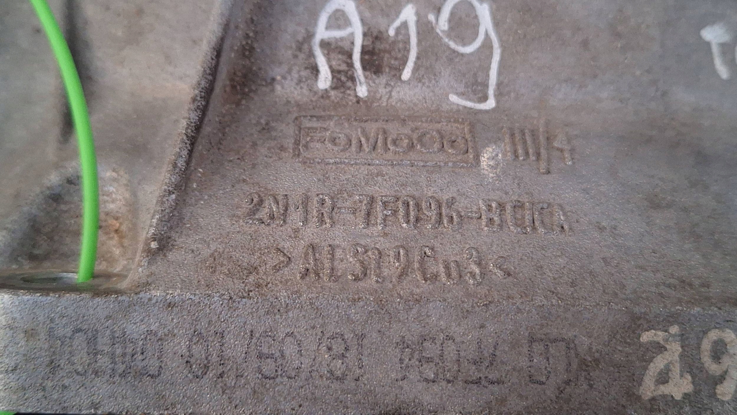 CAMBIO 8A6R-7002-CA FORD FIESTA MK7 1.25