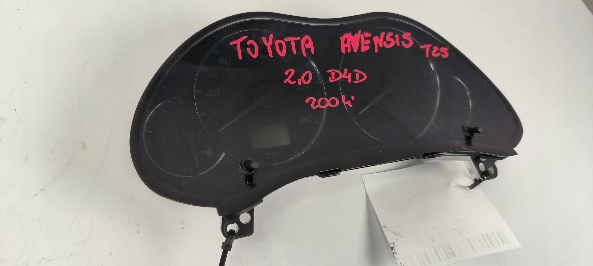 dials clock 83800-05830-A TOYOTA AVENSIS T25