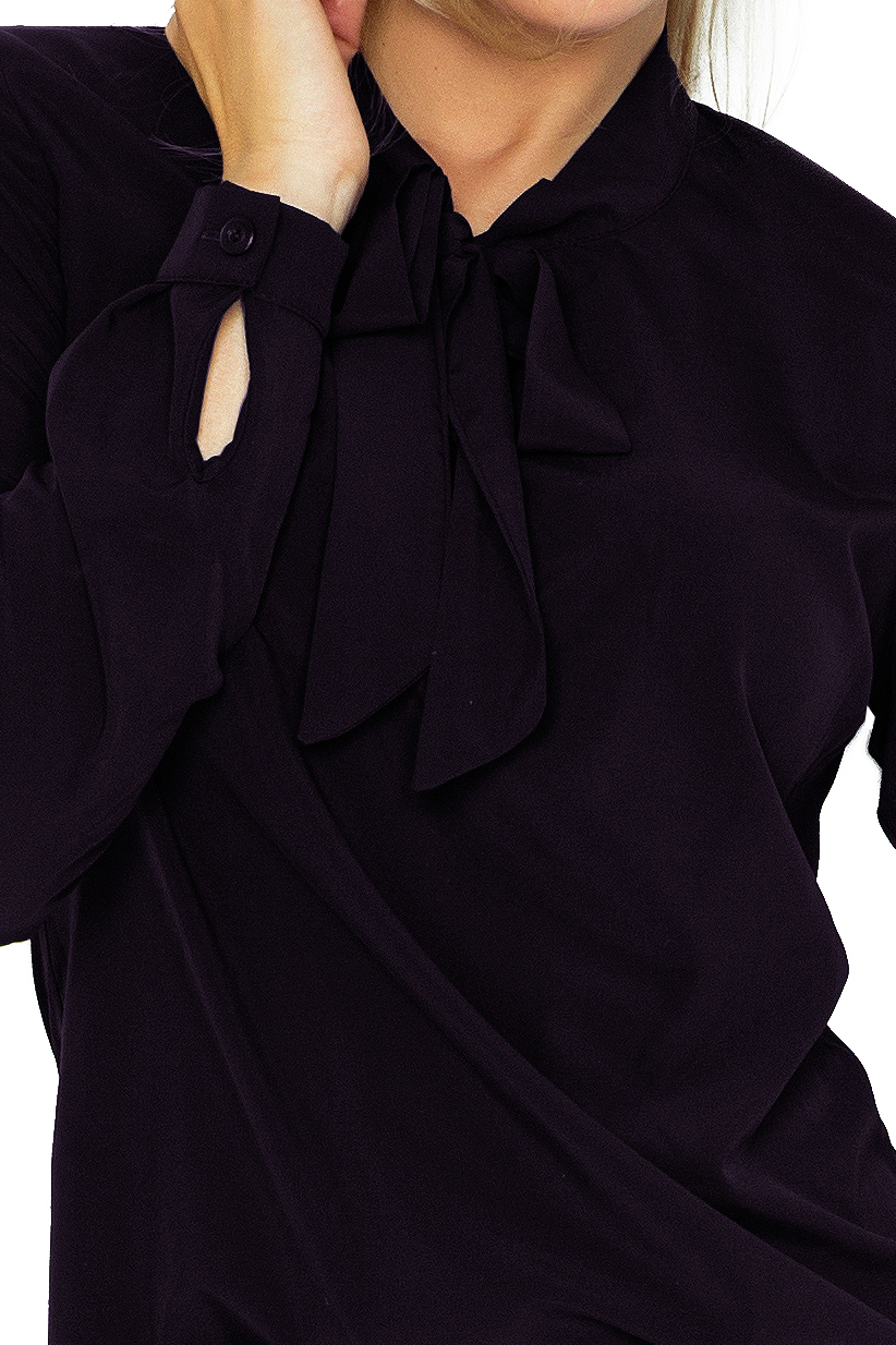 CZARNA ELEGANCKA BLUZKA Z WIĄZANIEM M Fason klasyczny