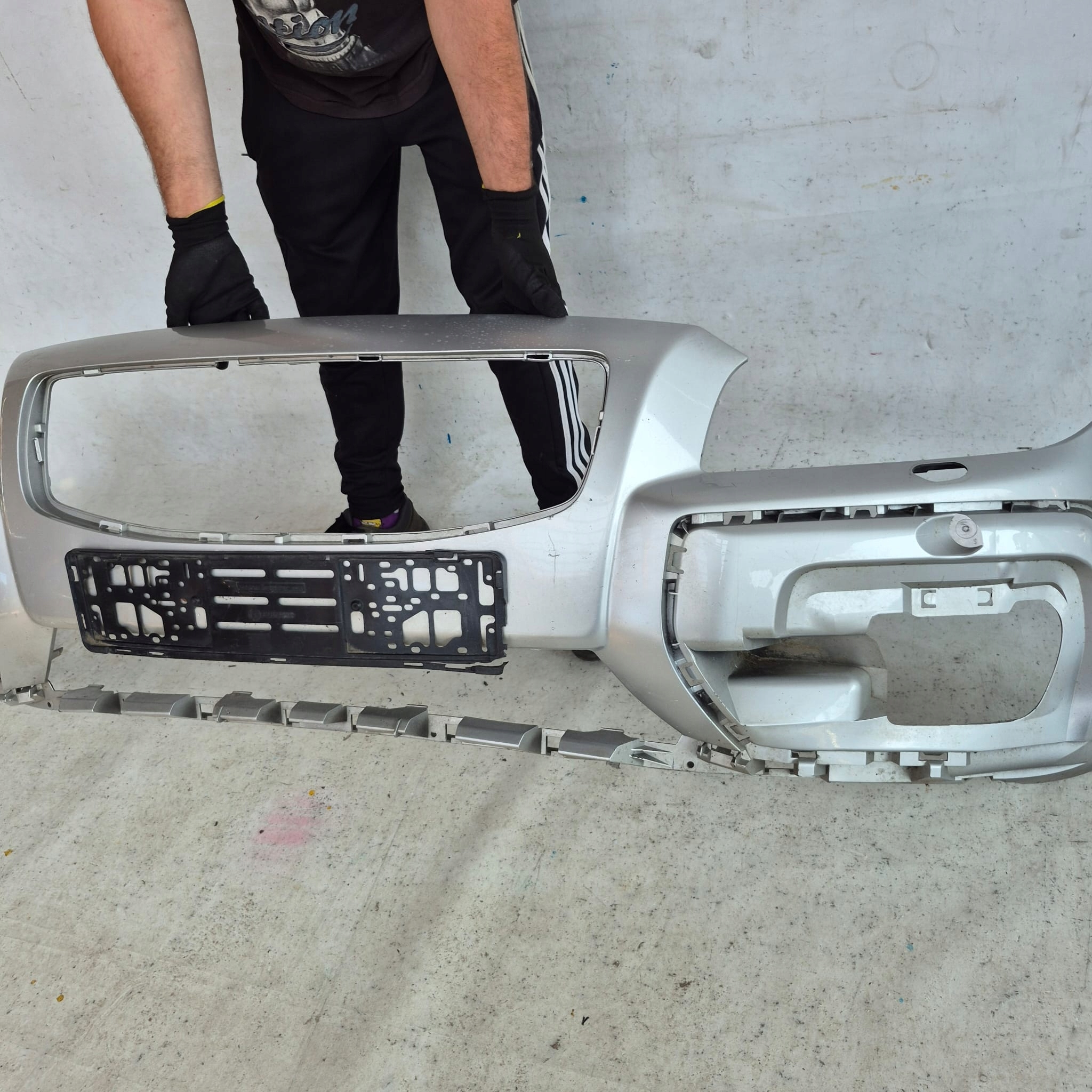 VOLVO XC70 II 2 07-16 bumper front front washer