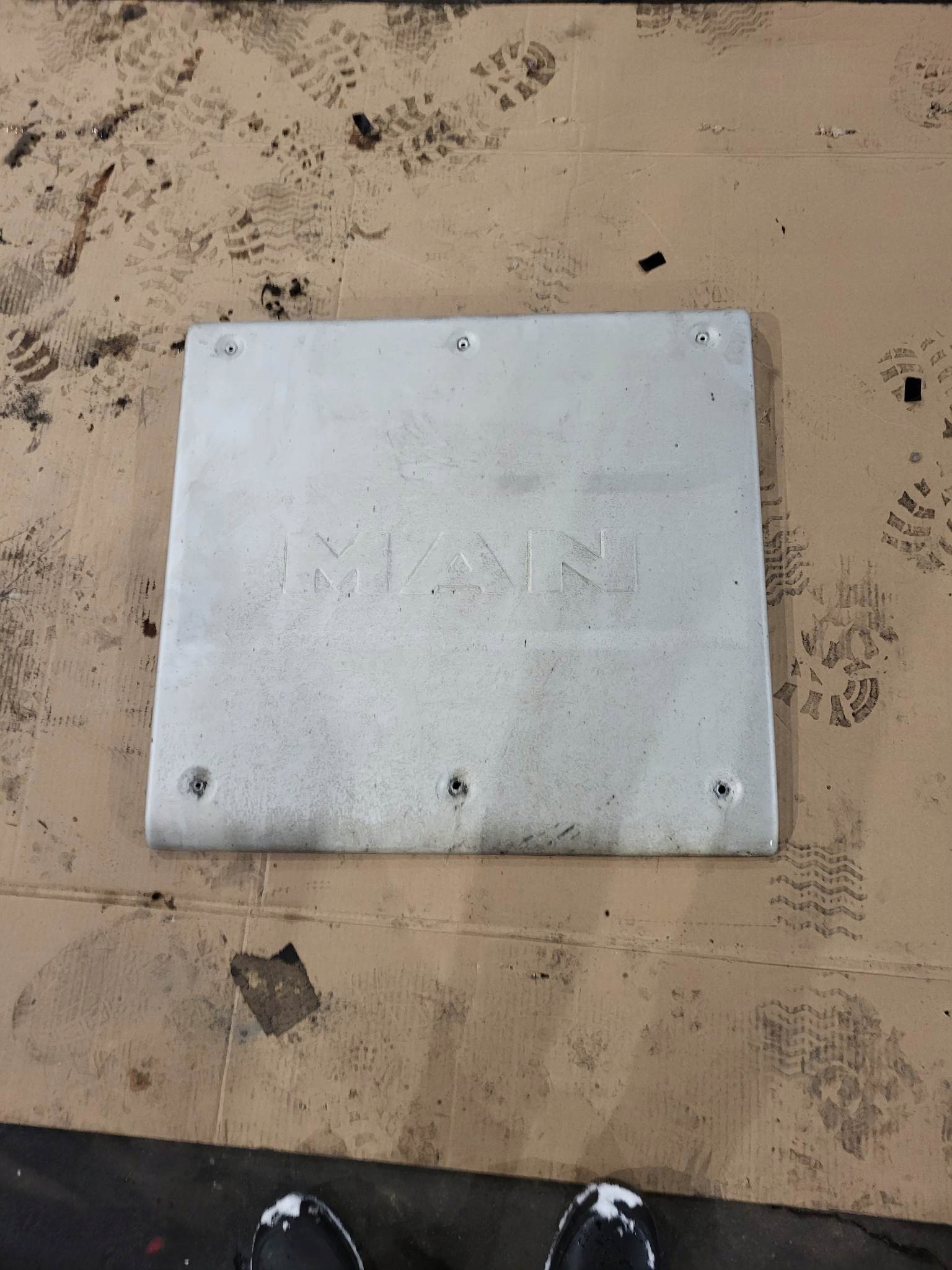 OSŁONAKATATGXTGSE6 - Man TGX TGS EYRO 6 кришка глушника каталізатора