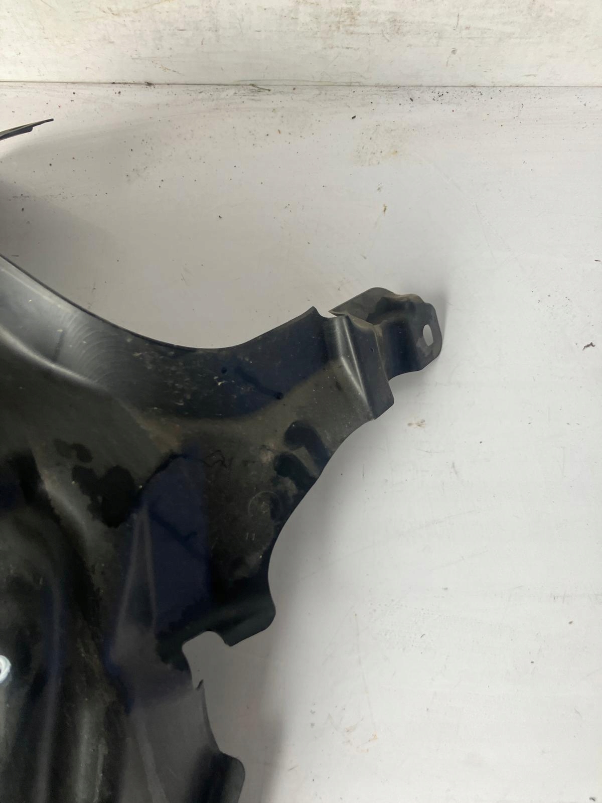 mudguard left front RENAULT ZOE II LIFT rear part