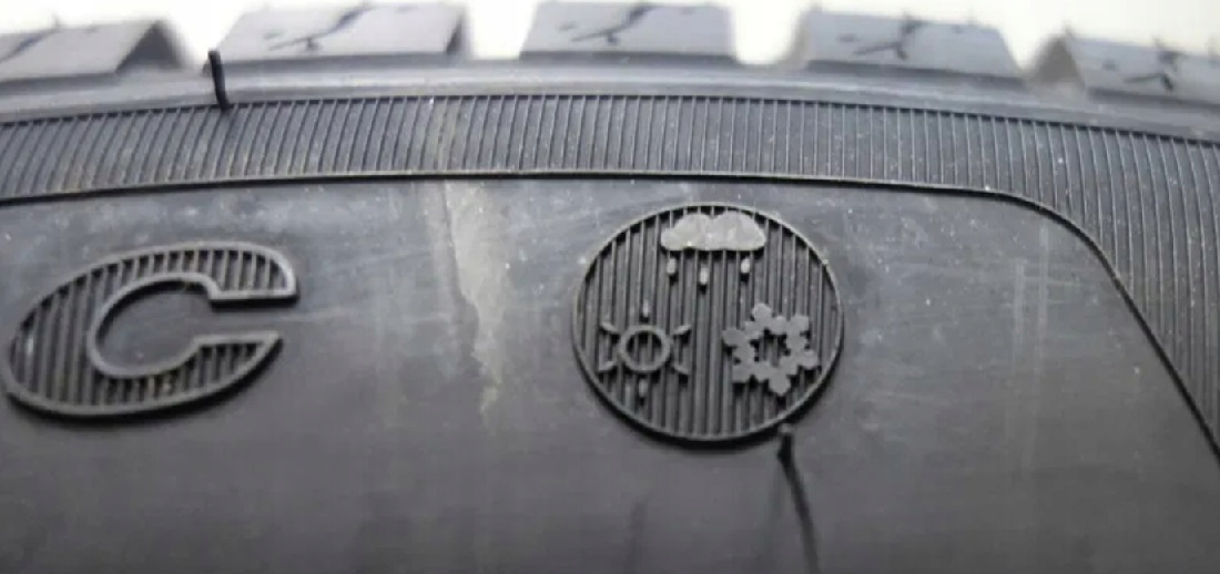 225/70 R15C NOWE opony całoroczne BUS A/S ORYGINAŁ Klasa ekonomiczna