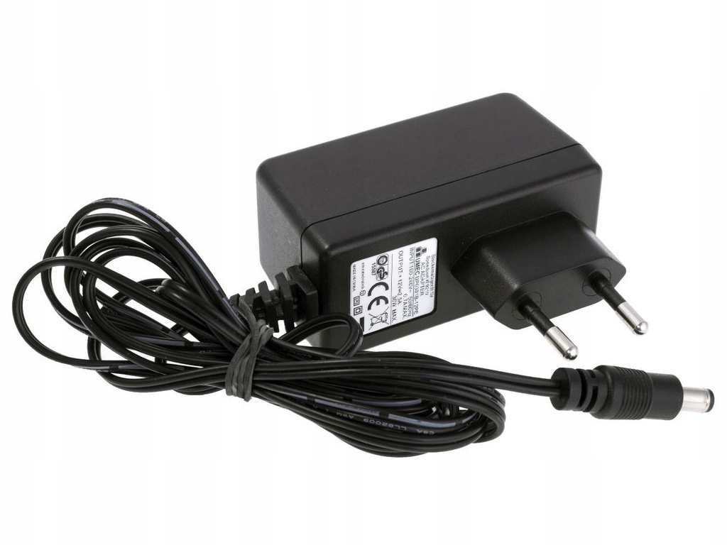 Zasilacz wtyczkowy UMEC impulsowy 12V 30W 2,5A