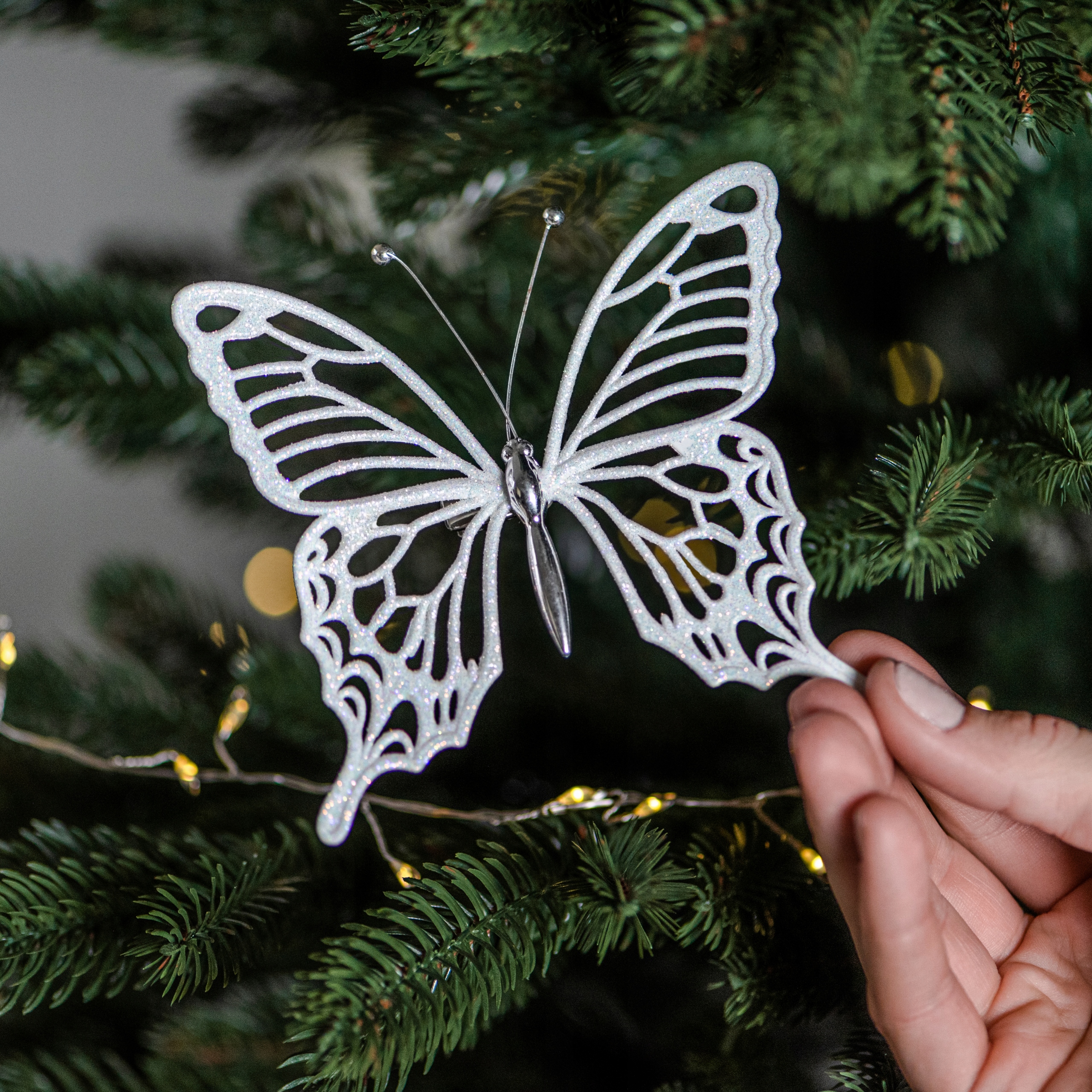 

Ozdoba Na Choinkę Z Brokatem I Zawieszką Motyl