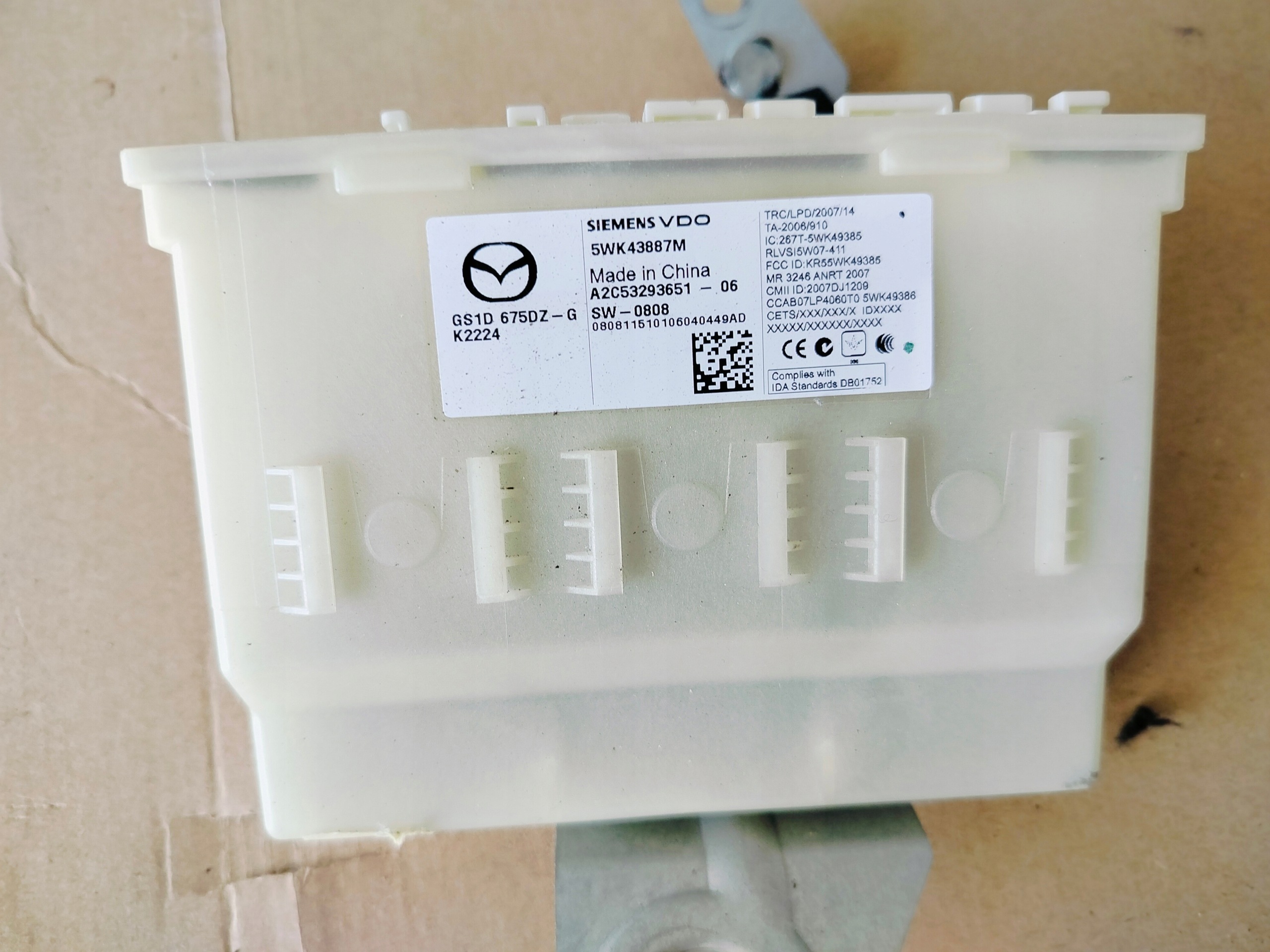 control unit module KEYLESS MAZDA 6 II GH GS1D675DZ-g