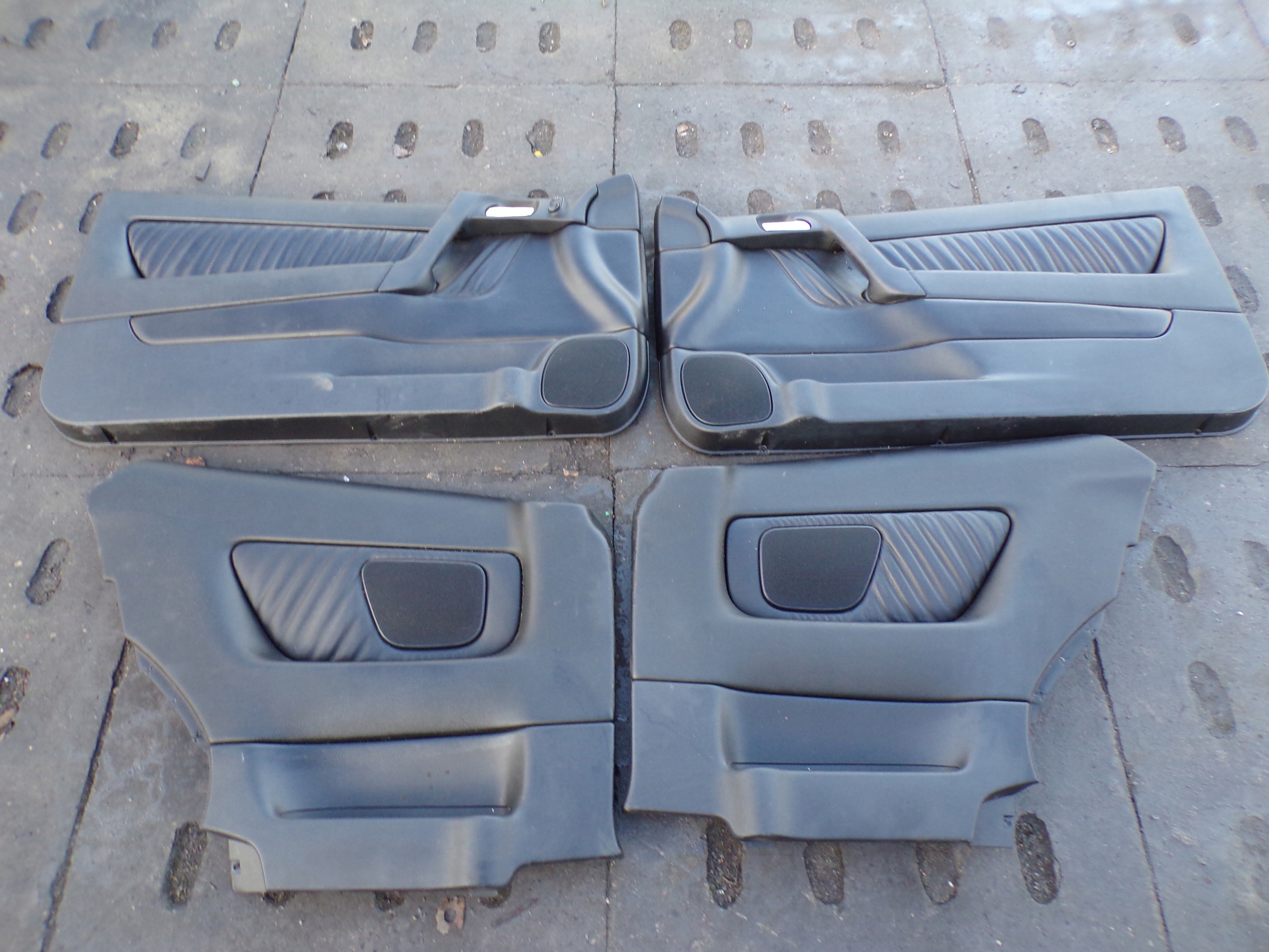 side upholstery door OPEL ASTRA G BERTONE COUPE leather (K2)