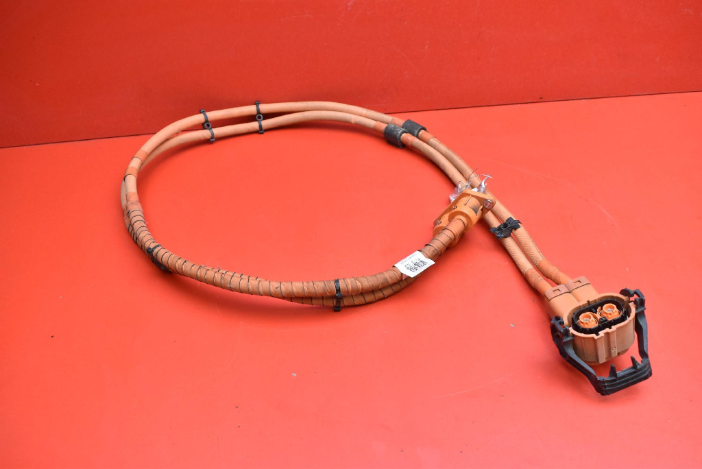 bundle motor wiring of an electrical 7LE971015+ VW e-CRAFTER 2 II 136 KM